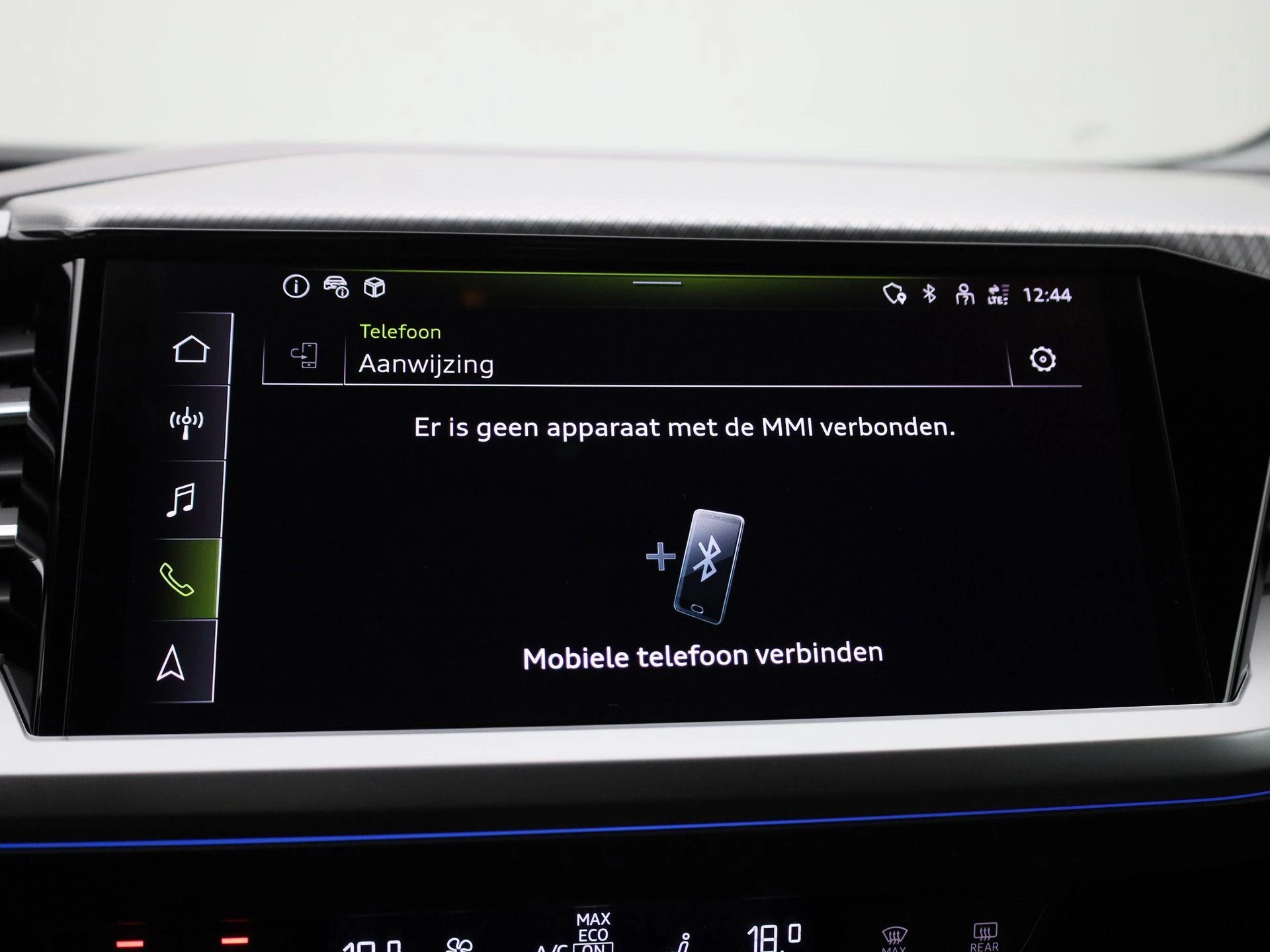 Audi-Q4 e-tron-image-26