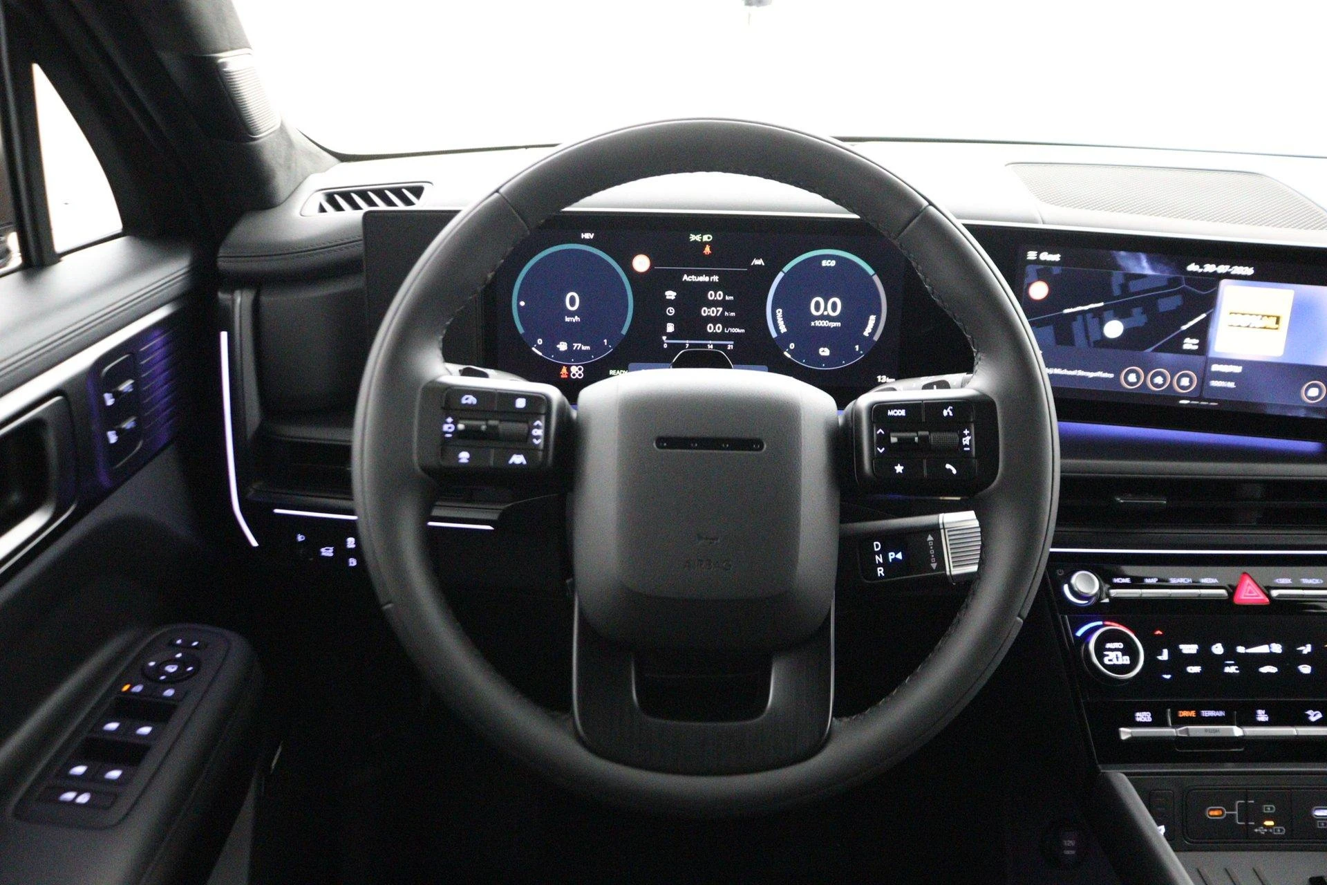 Hyundai-Santa Fe-image-69