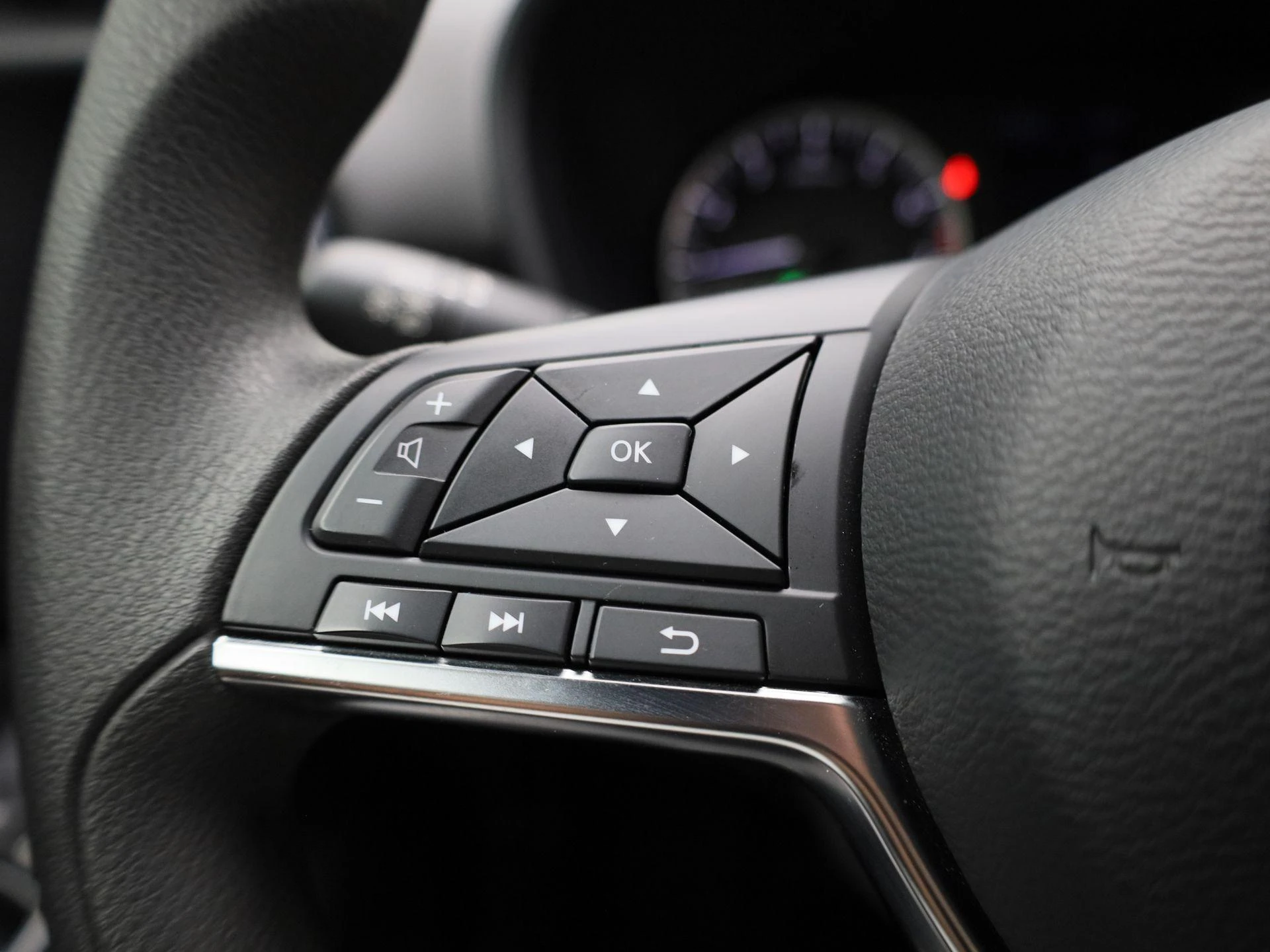 Nissan-Juke-image-17