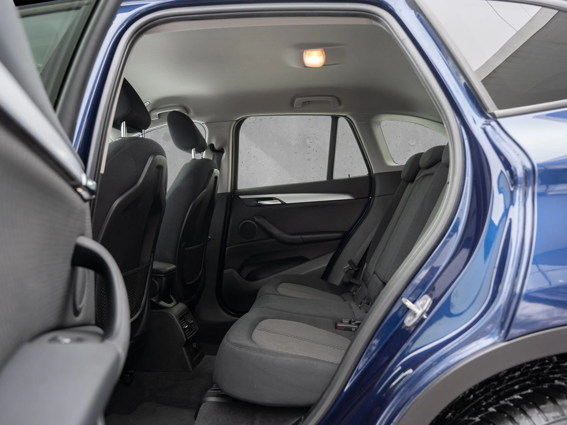 BMW X1 sDrive18i Advantage.Navi. LED