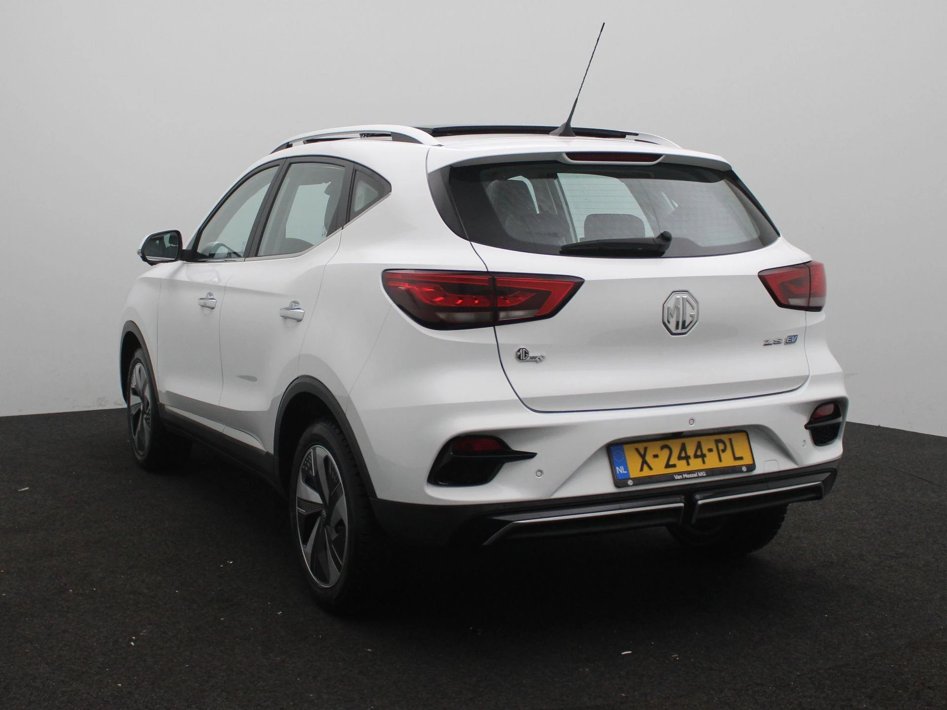 MG ZS EV