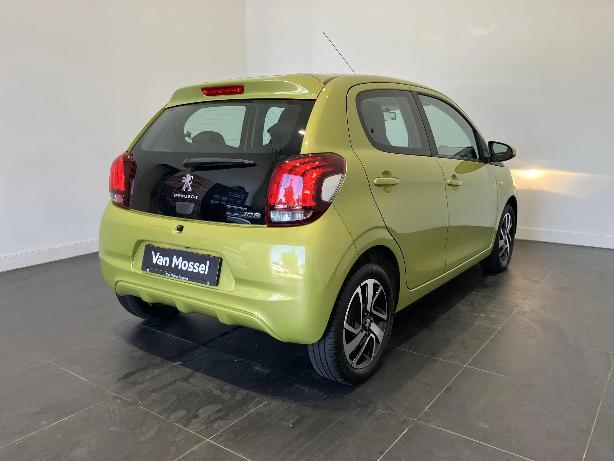 Peugeot 108 1.0 e-VTi Allure