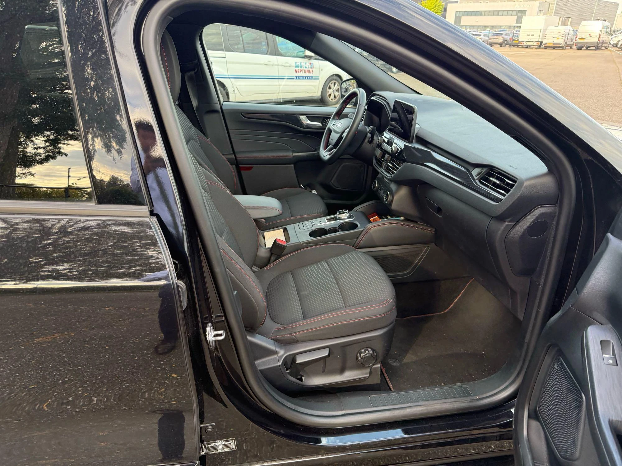 Ford-Kuga-image-19