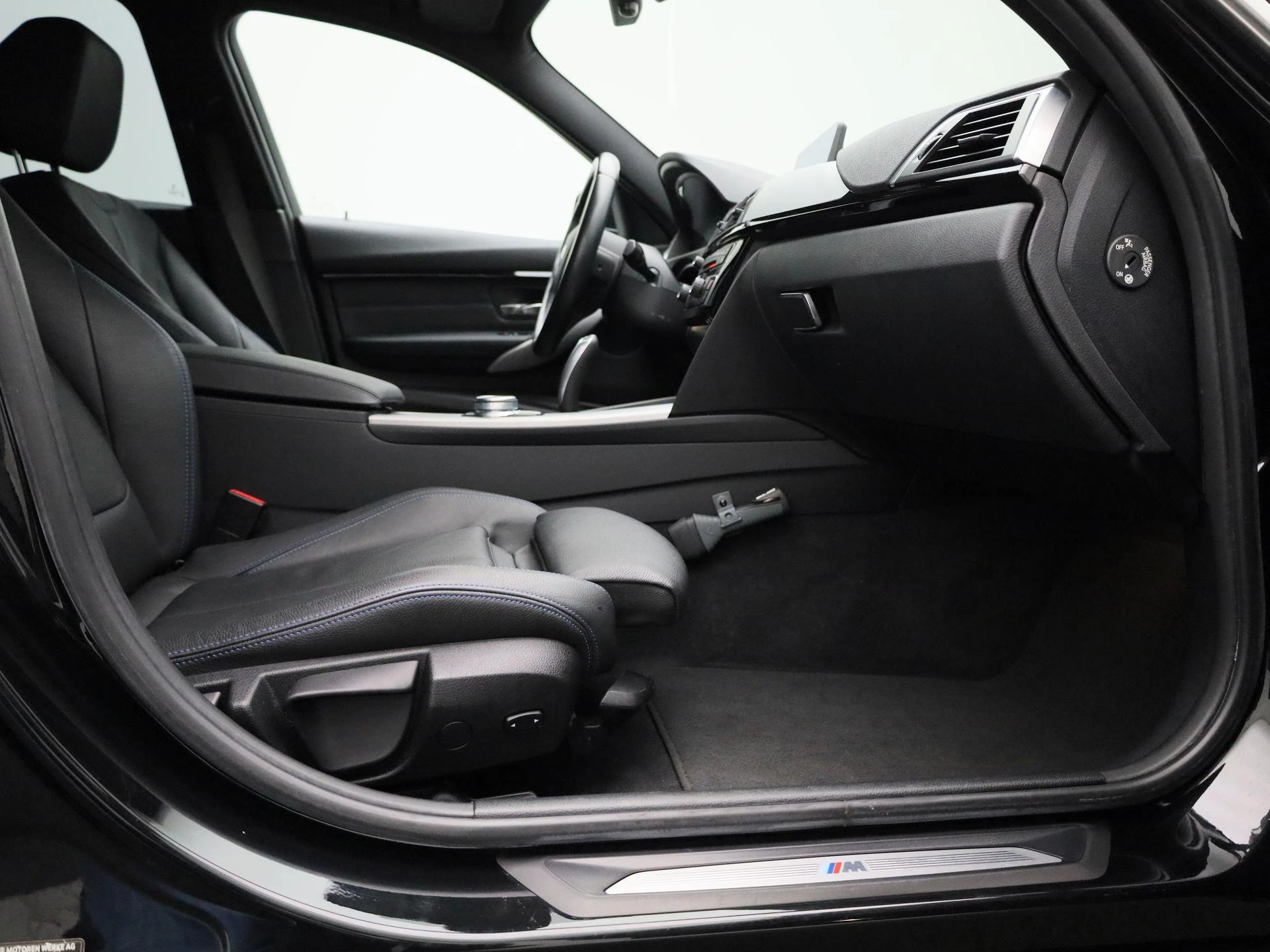 BMW 3 Serie Touring 318i M Sport Corporate Lease
