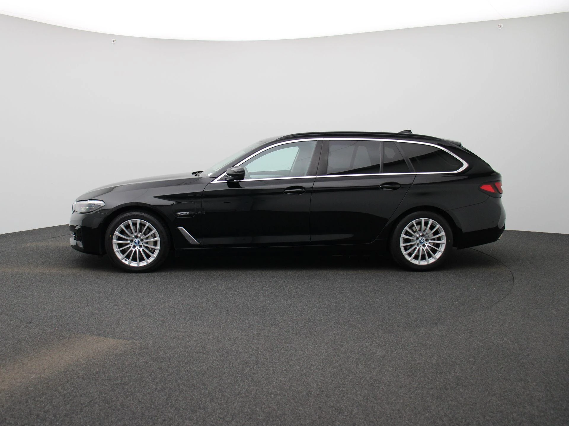 BMW-5 Reeks-image-4