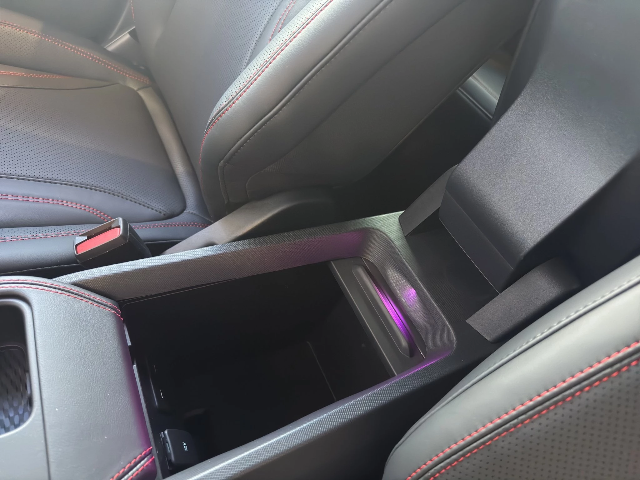 Ford-Mustang Mach-E-image-21