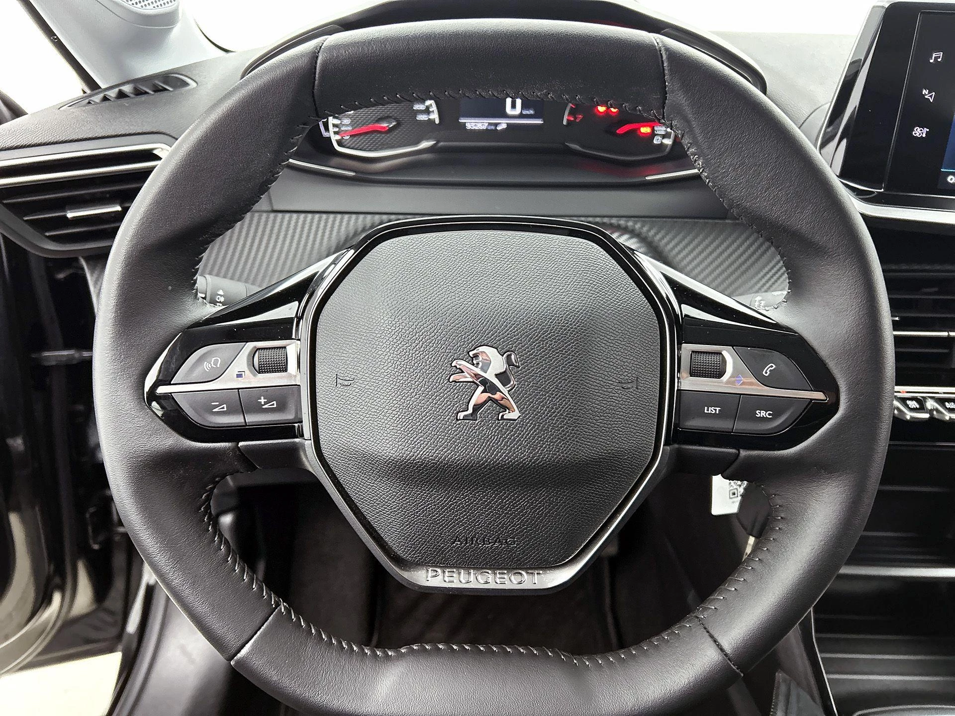 Peugeot-208-image-27