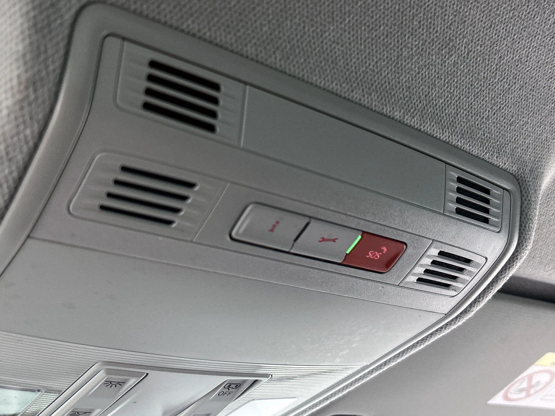 SEAT-Arona-image-10