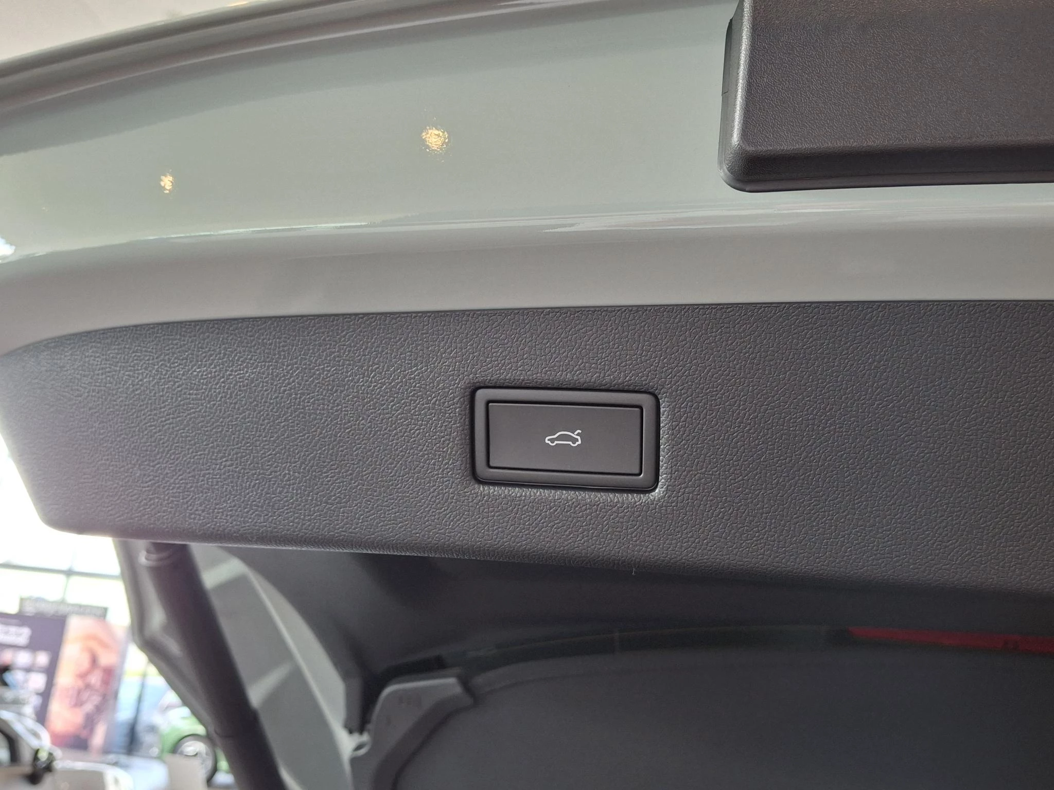 Ford-Explorer EV-image-11