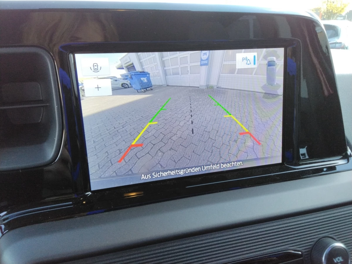 Ford-Tourneo Courier-image-13