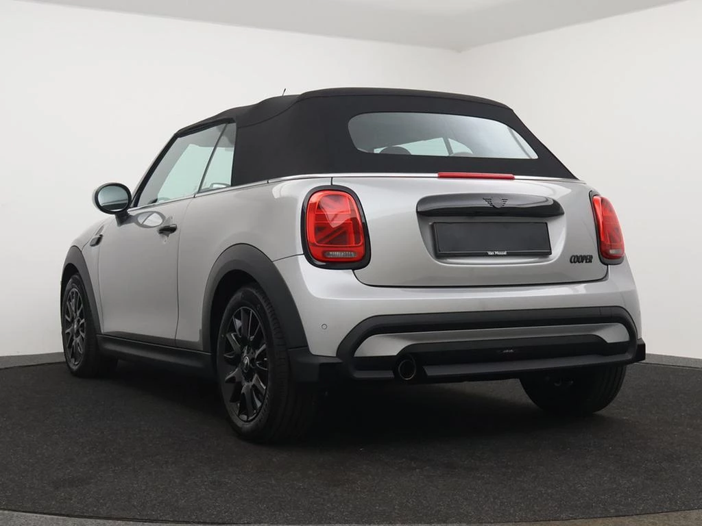 MINI-Cabrio-image-28