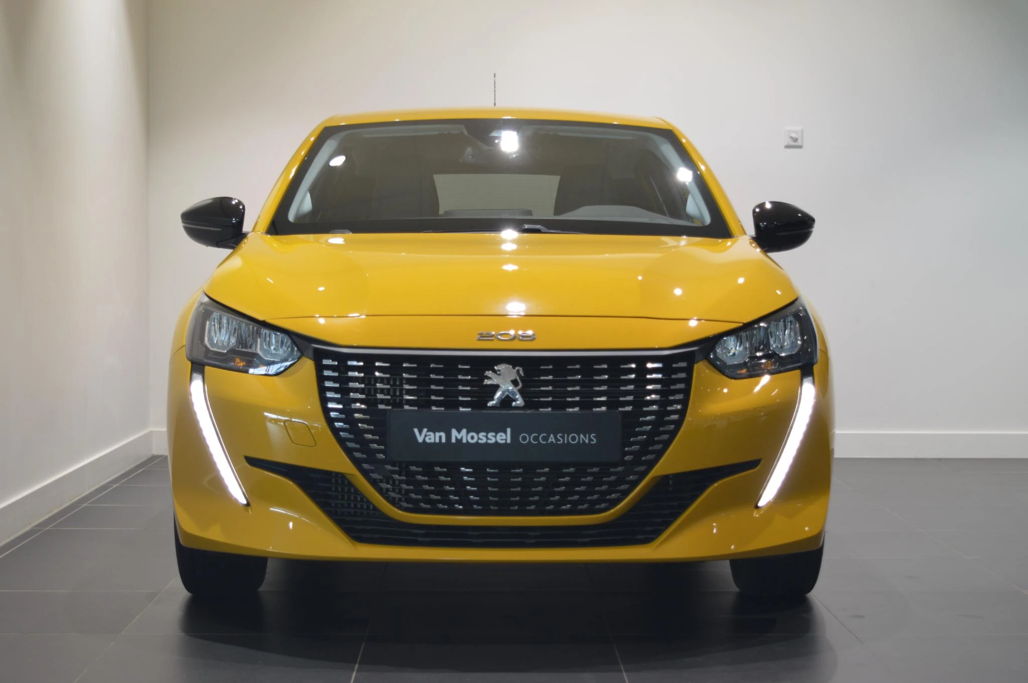 Peugeot-208-image-2