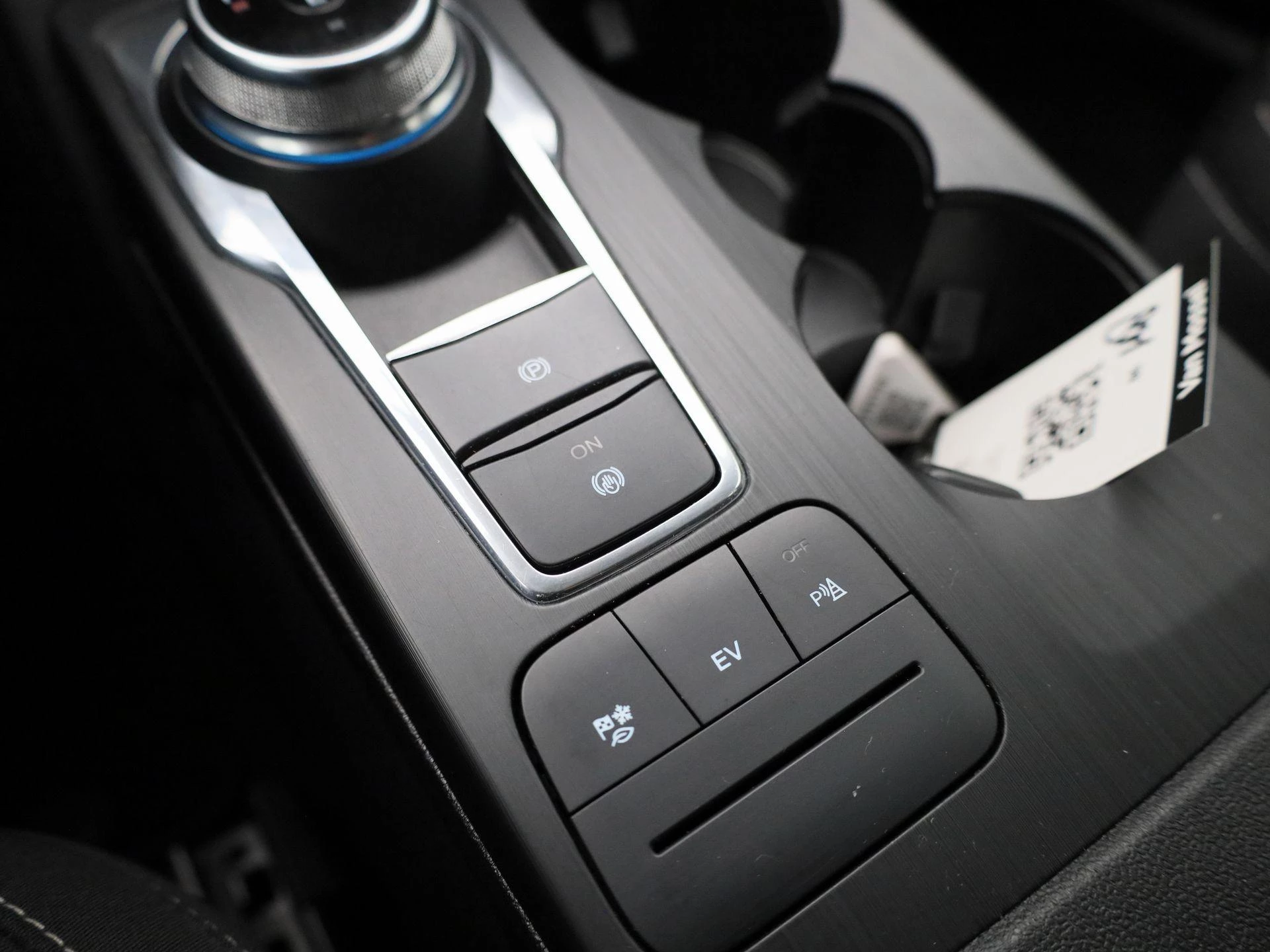 Ford-Kuga-image-27