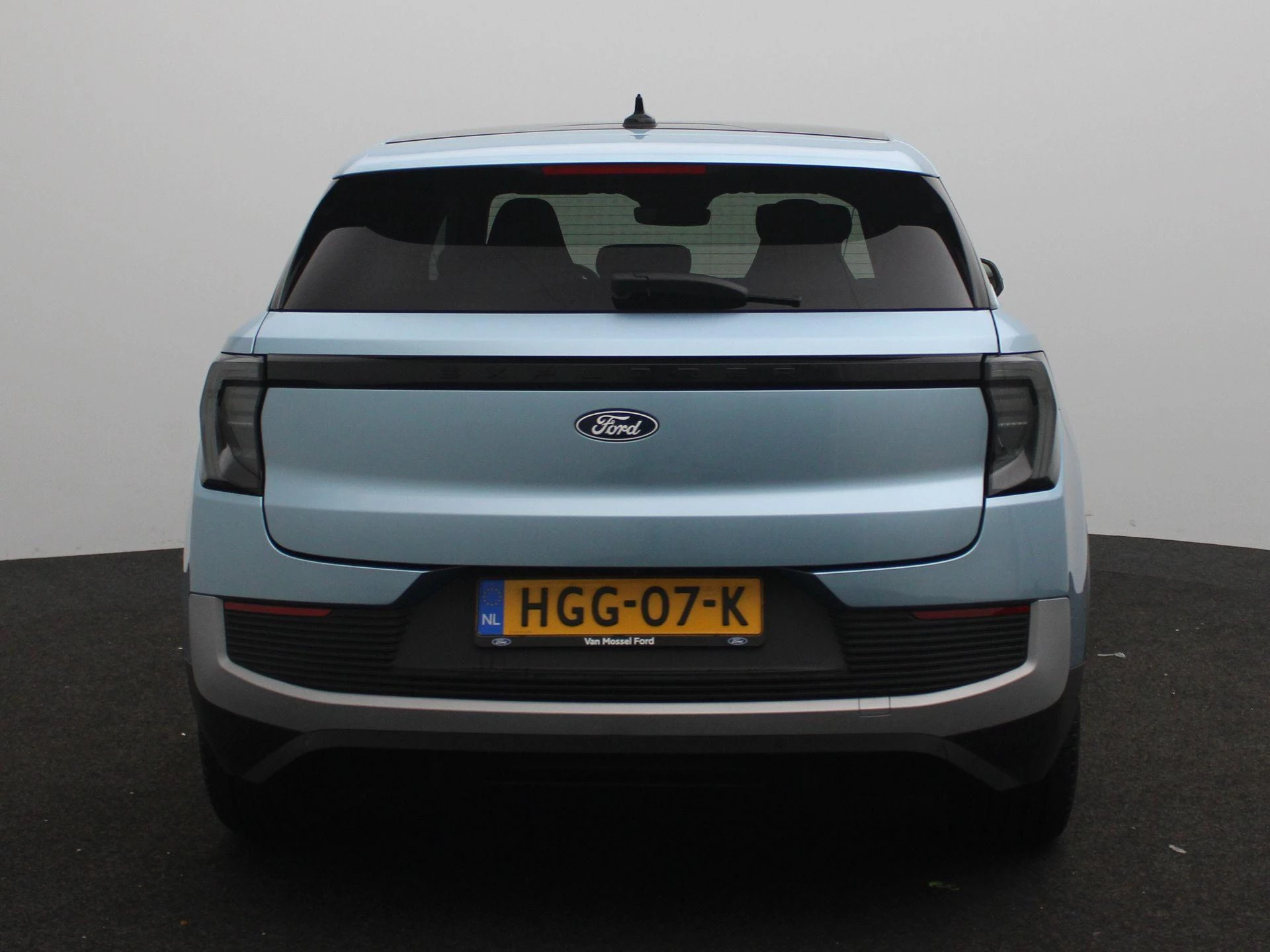 Ford-Explorer-image-5