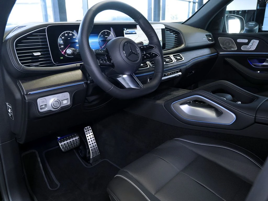 Mercedes-Benz-GLS 450 d-image-5