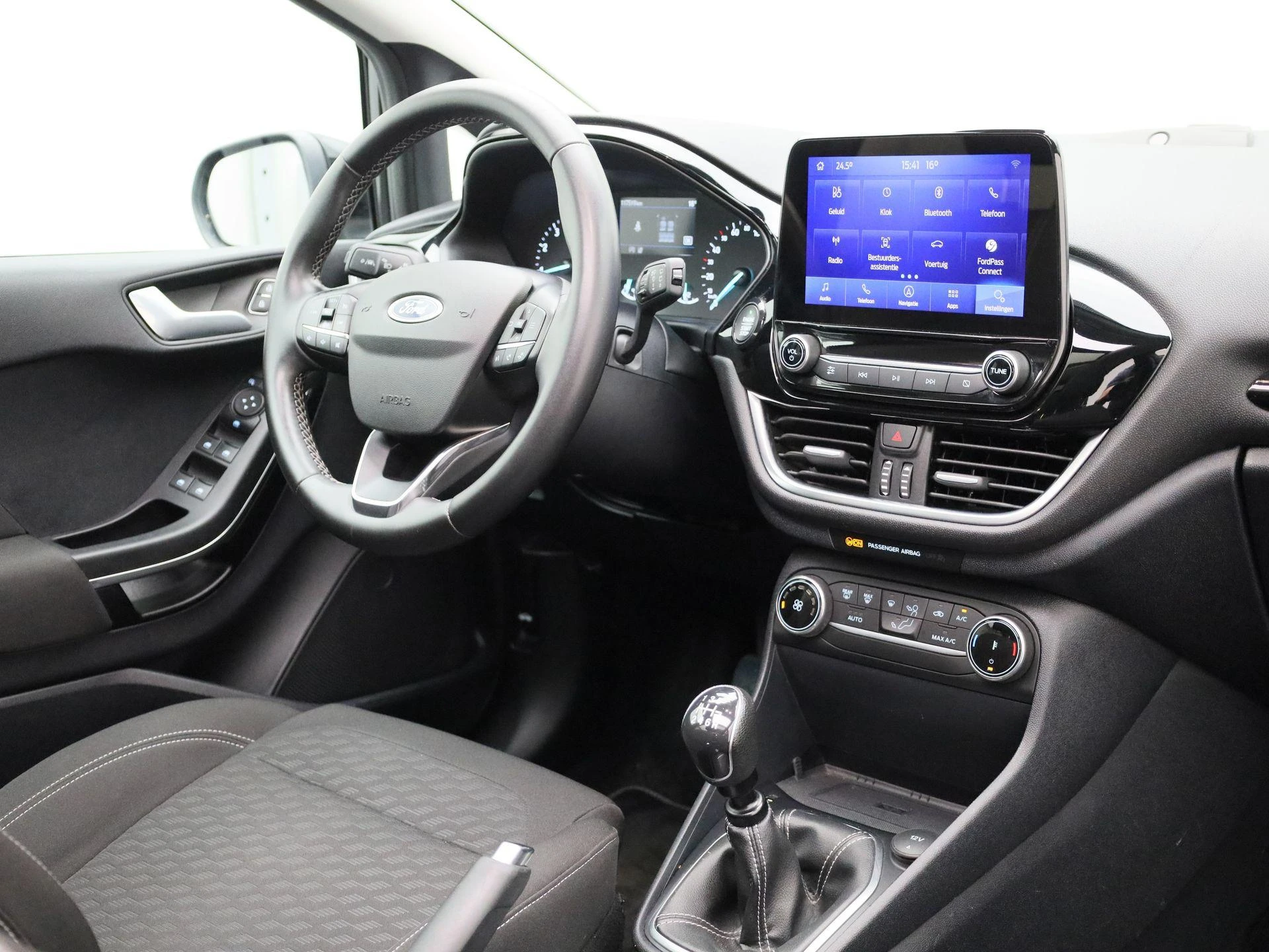 Ford-Fiesta-image-39