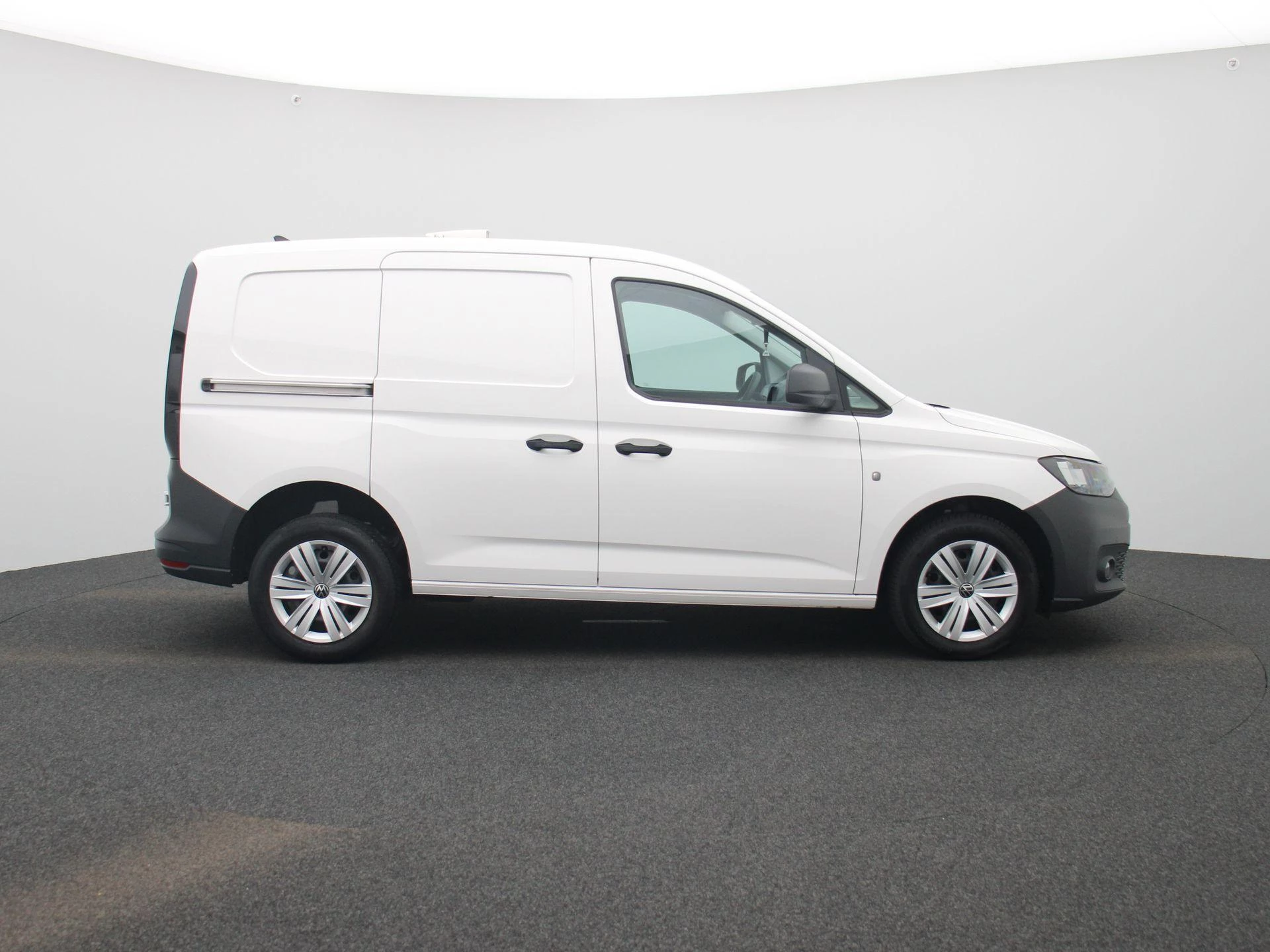 Volkswagen-Caddy-image-5