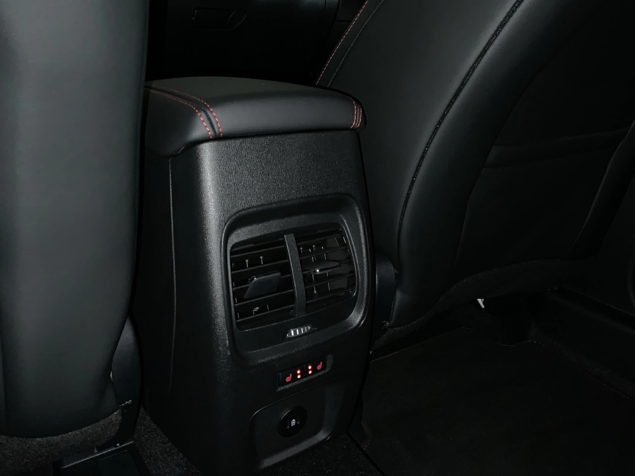 Ford Kuga ST-Line X Aut.*360GRAD*LED-MATRIX*NAVI*GRA*WINTER-PKT.