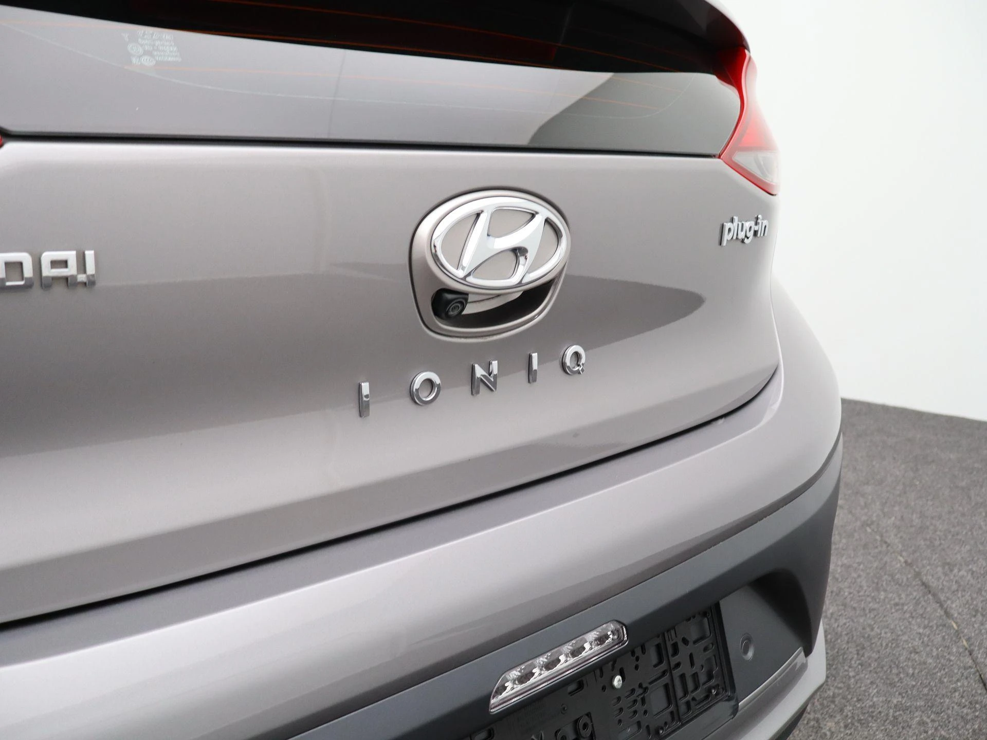 Hyundai-IONIQ-image-37