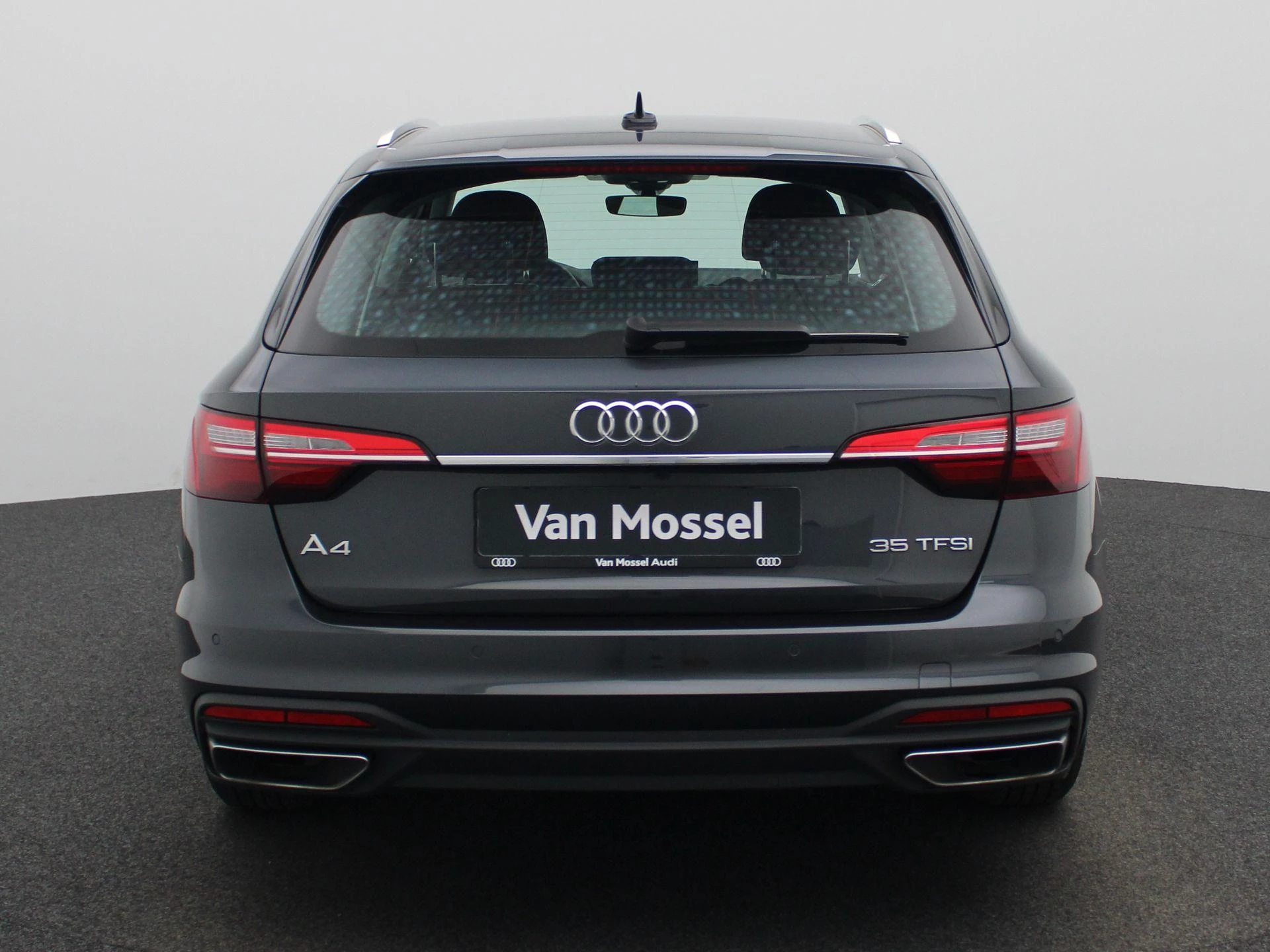 Audi-A4-image-4