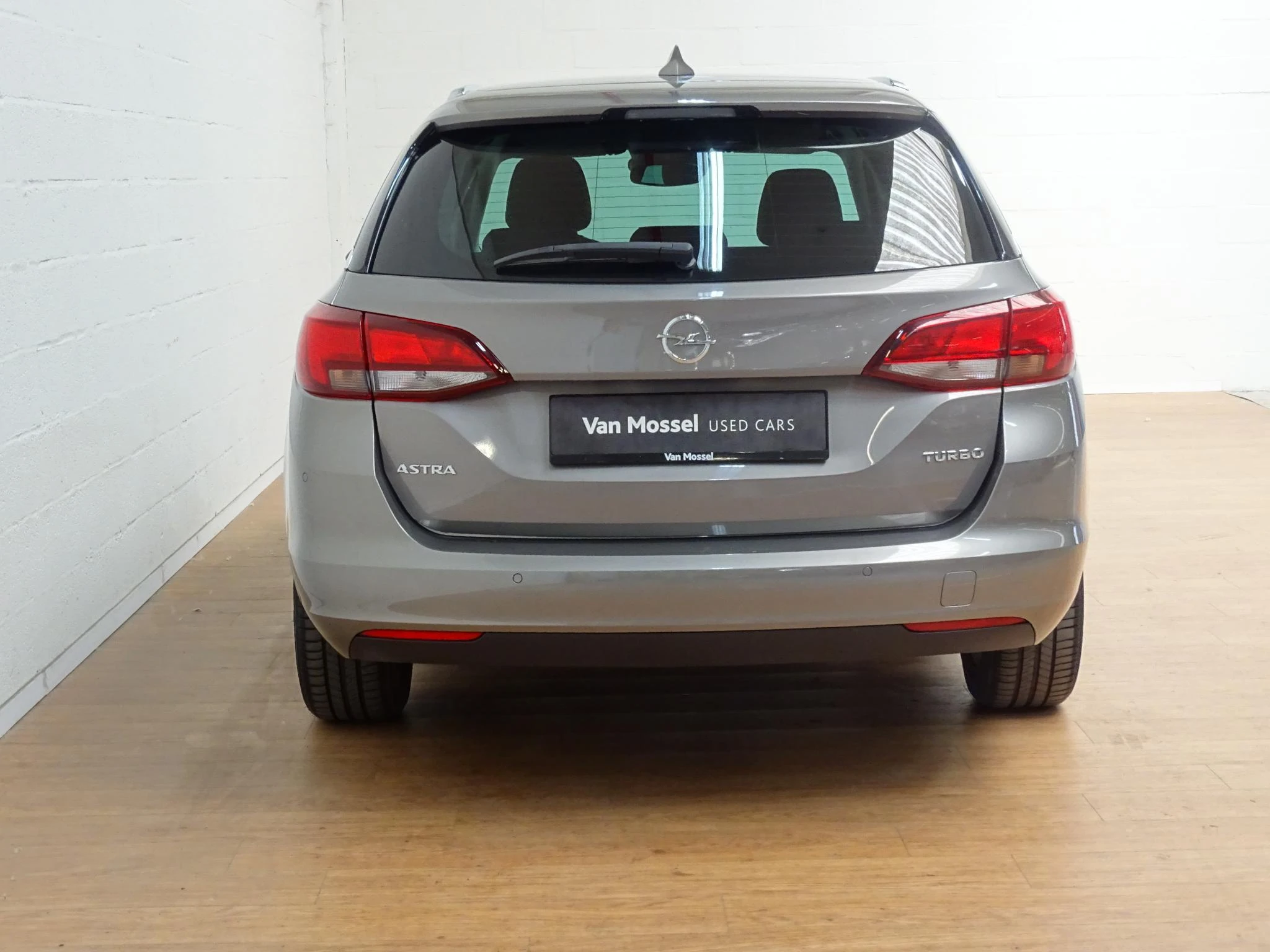 Opel-Astra-image-8