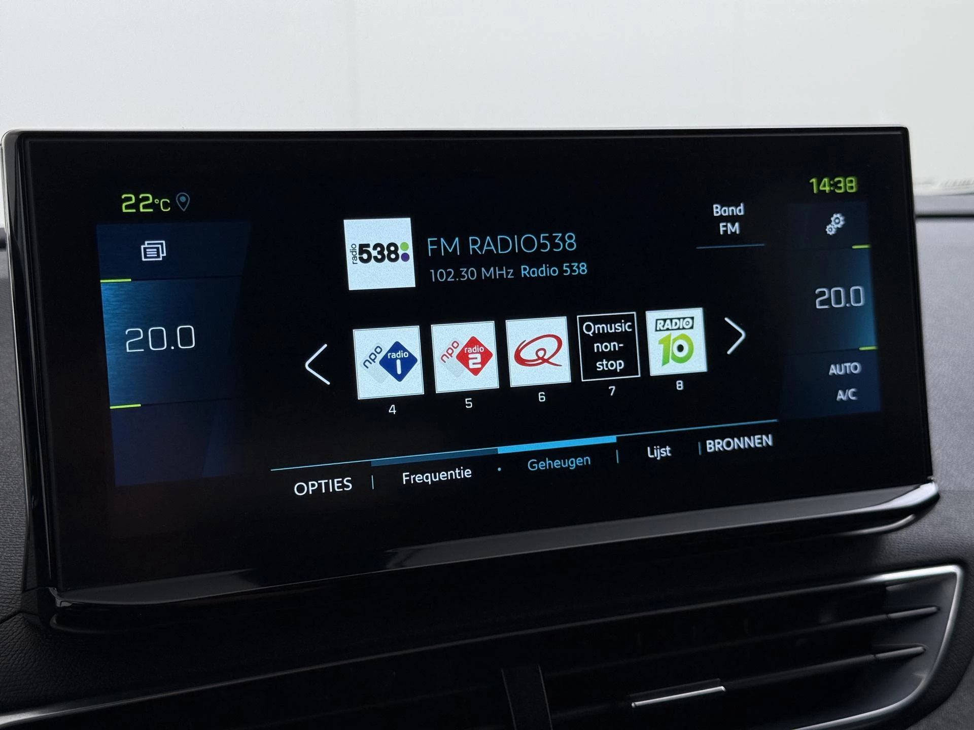 Peugeot 3008 1.6 HYbrid 225 Blue Lease Allure