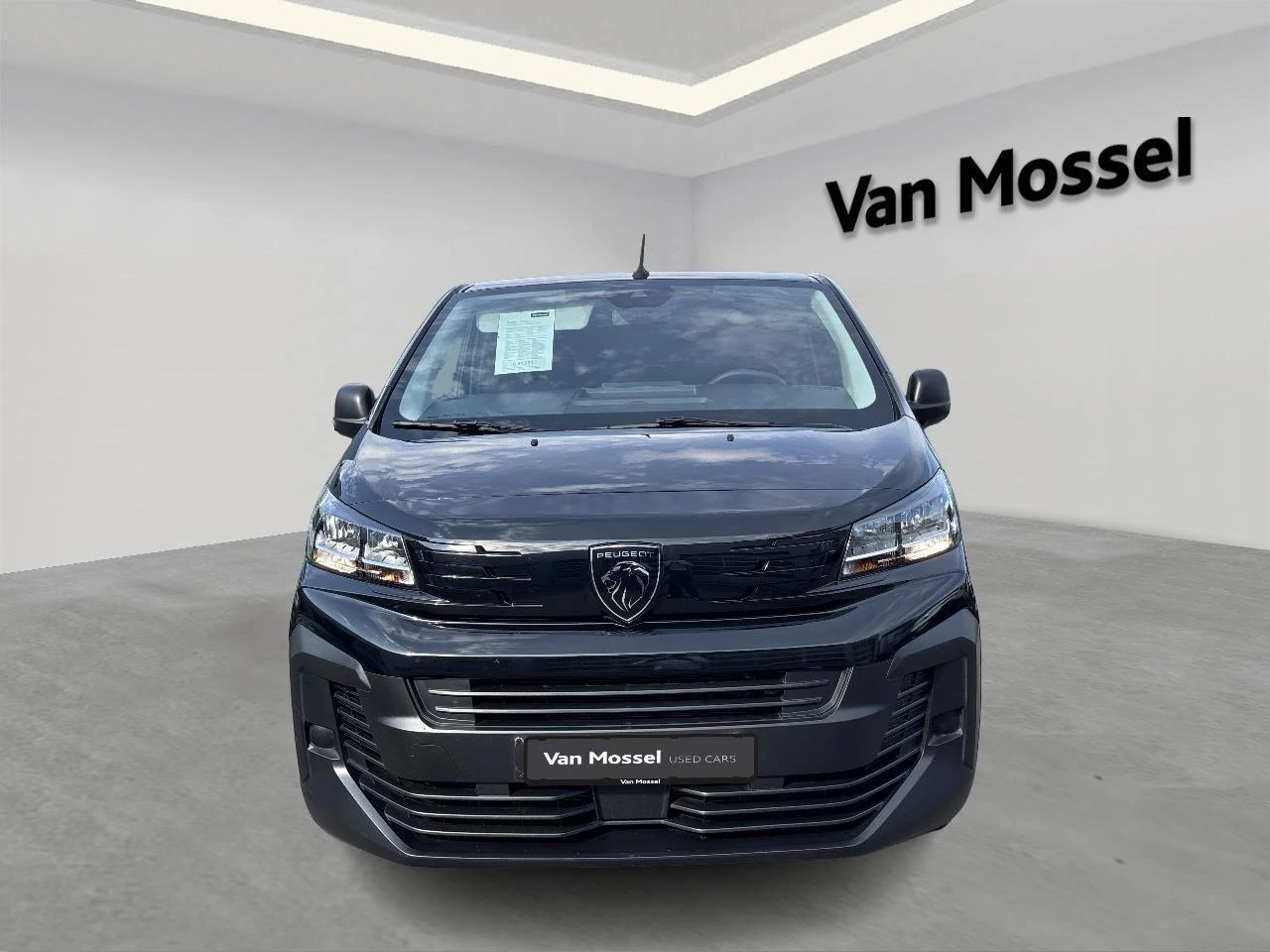 Peugeot-Expert-image-1