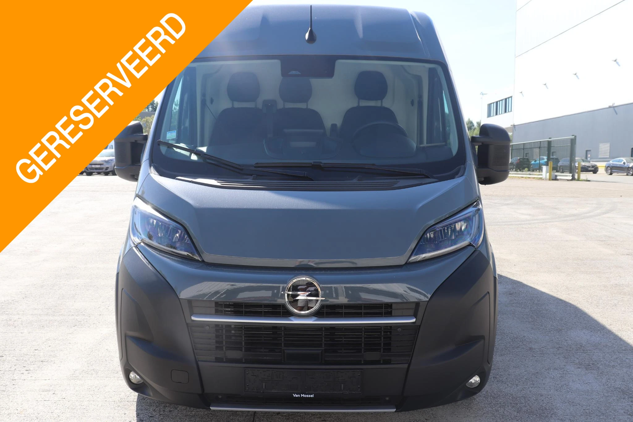 Opel-Movano-image-0
