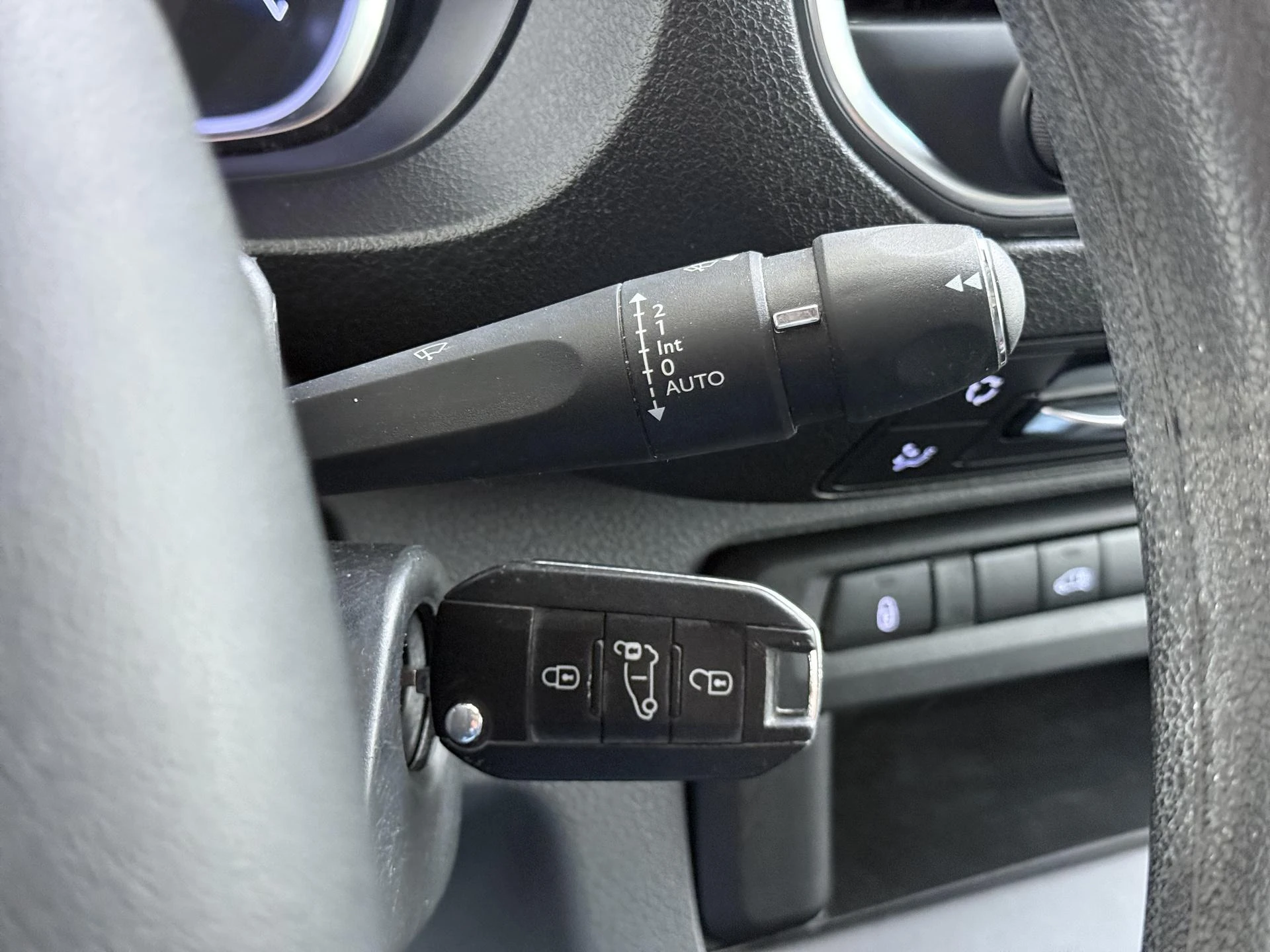 Peugeot Expert 231S 2.0 BlueHDI 120 Premium Pack