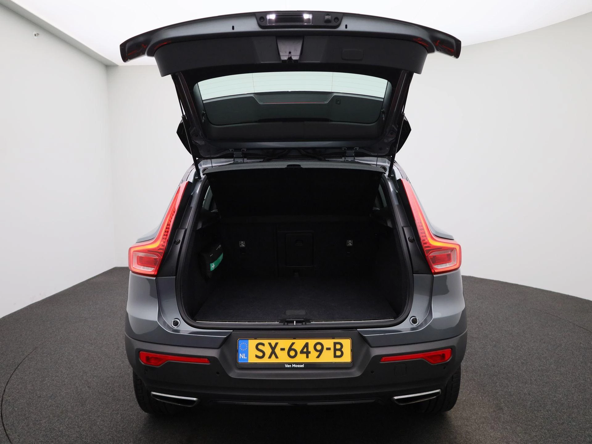 Volvo-XC40-image-10