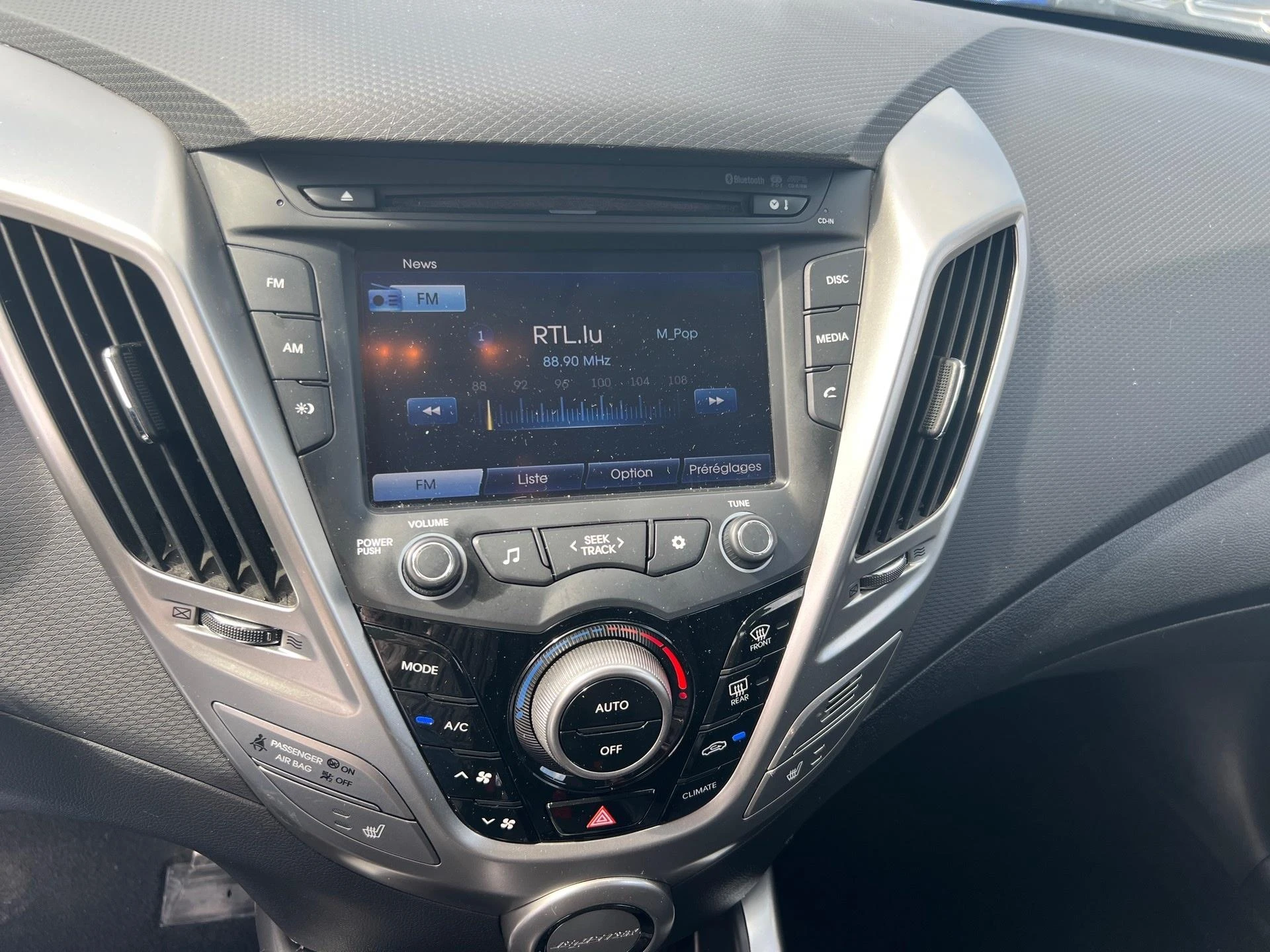 Hyundai Veloster 1.6 GDI 140 PACK PREMIUM DCT-6
