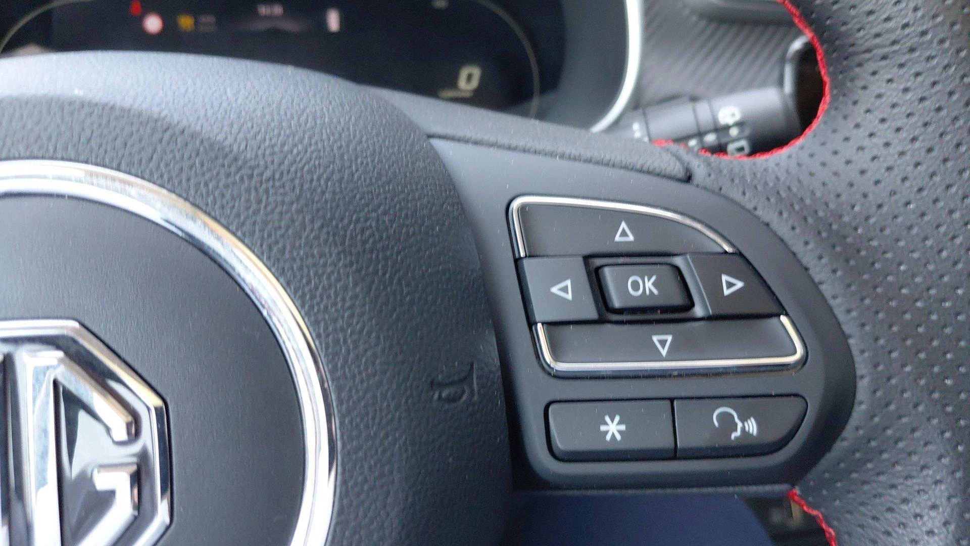 MG ZS EV MG EV Standard Range Luxury 50 kWh