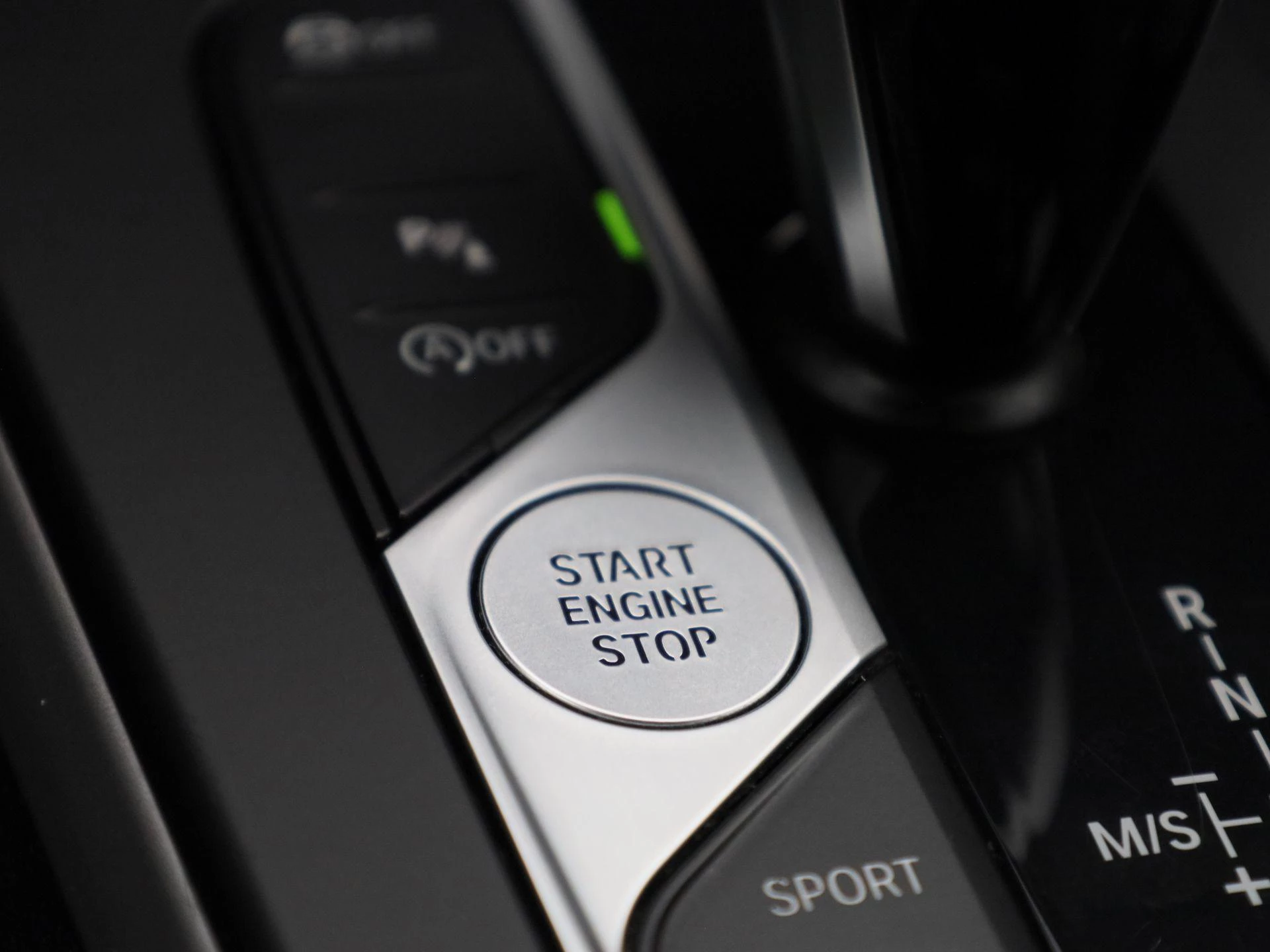BMW 1 Reeks Hatch 116iA Carplay | Zetelverwarming | LED | Cruise