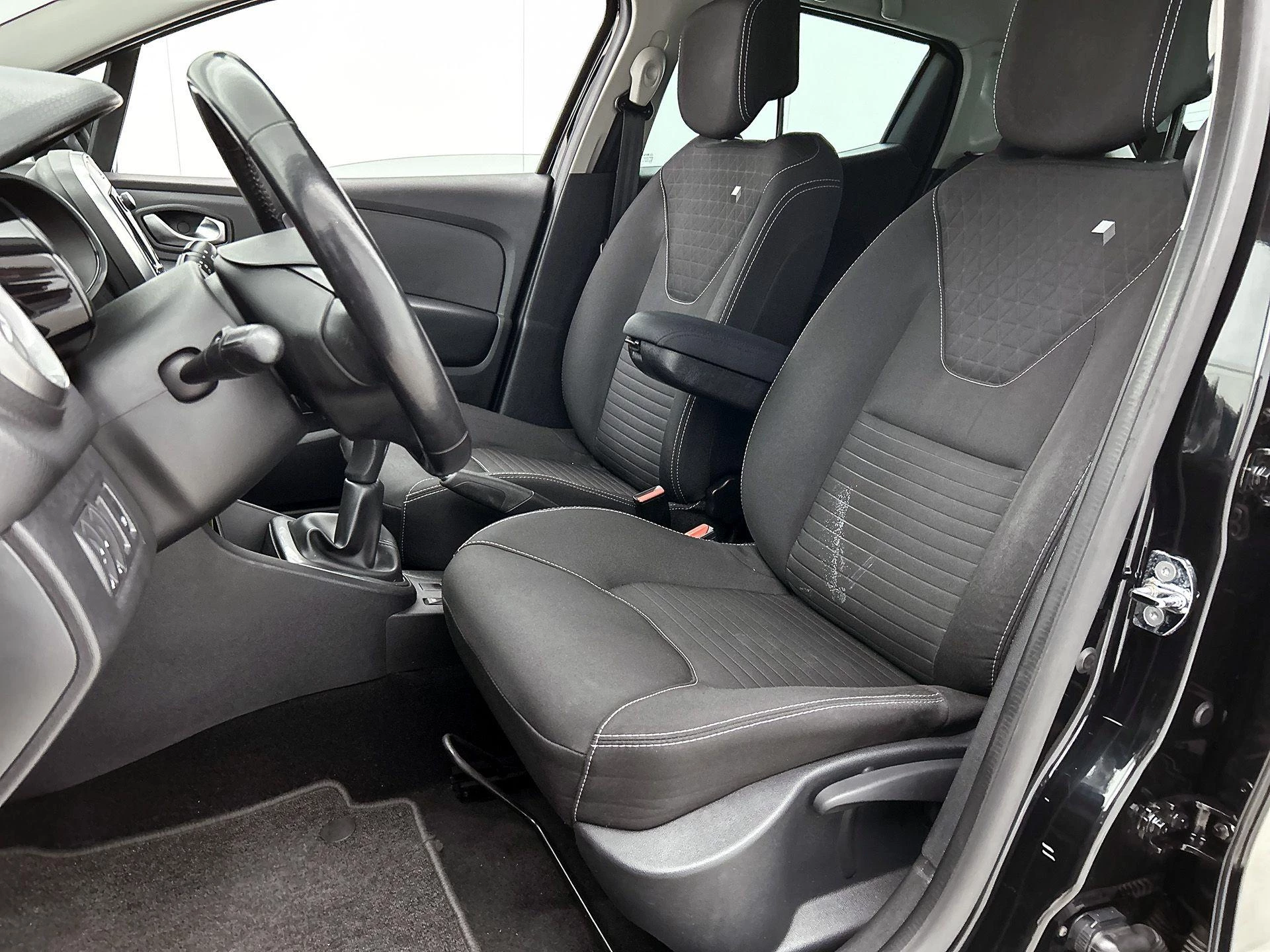 Renault Clio 0.9 TCe Eco2 Limited