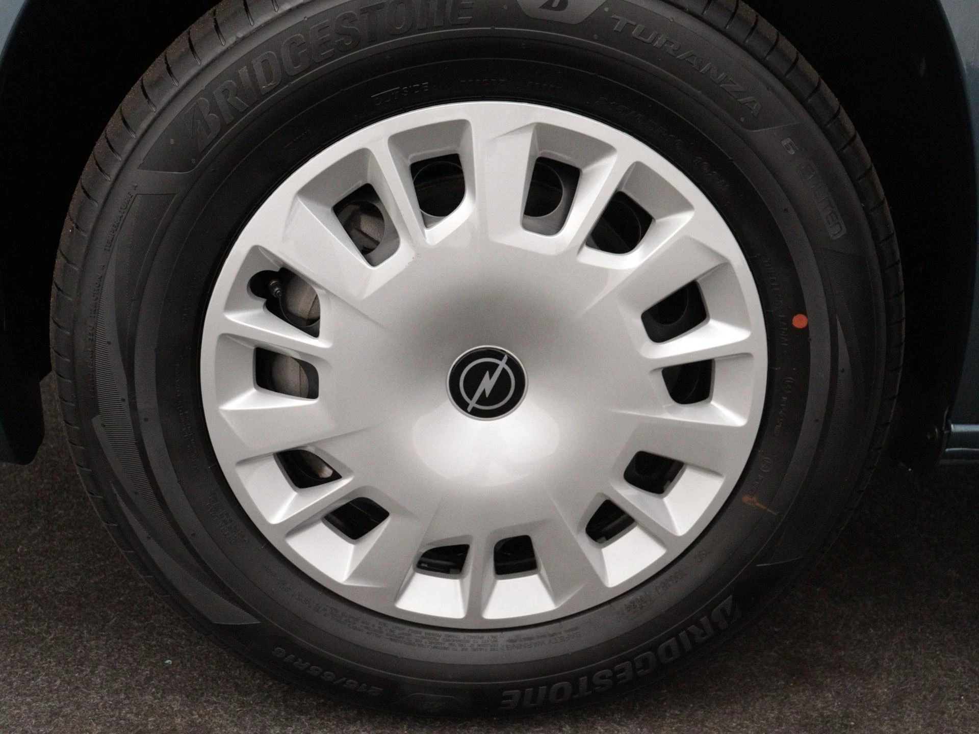 Opel-Combo-e-image-13