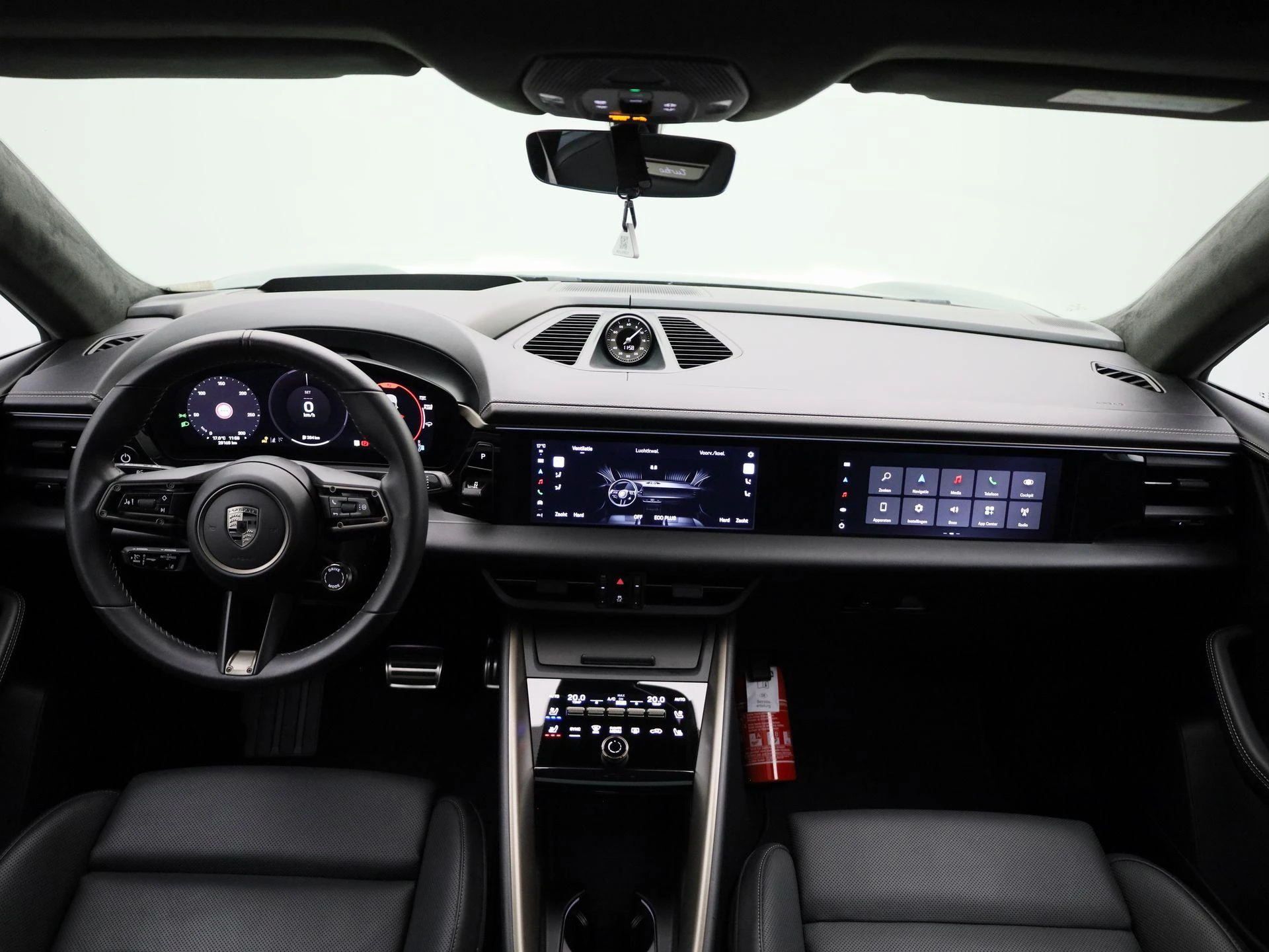 Porsche-Macan-image-53