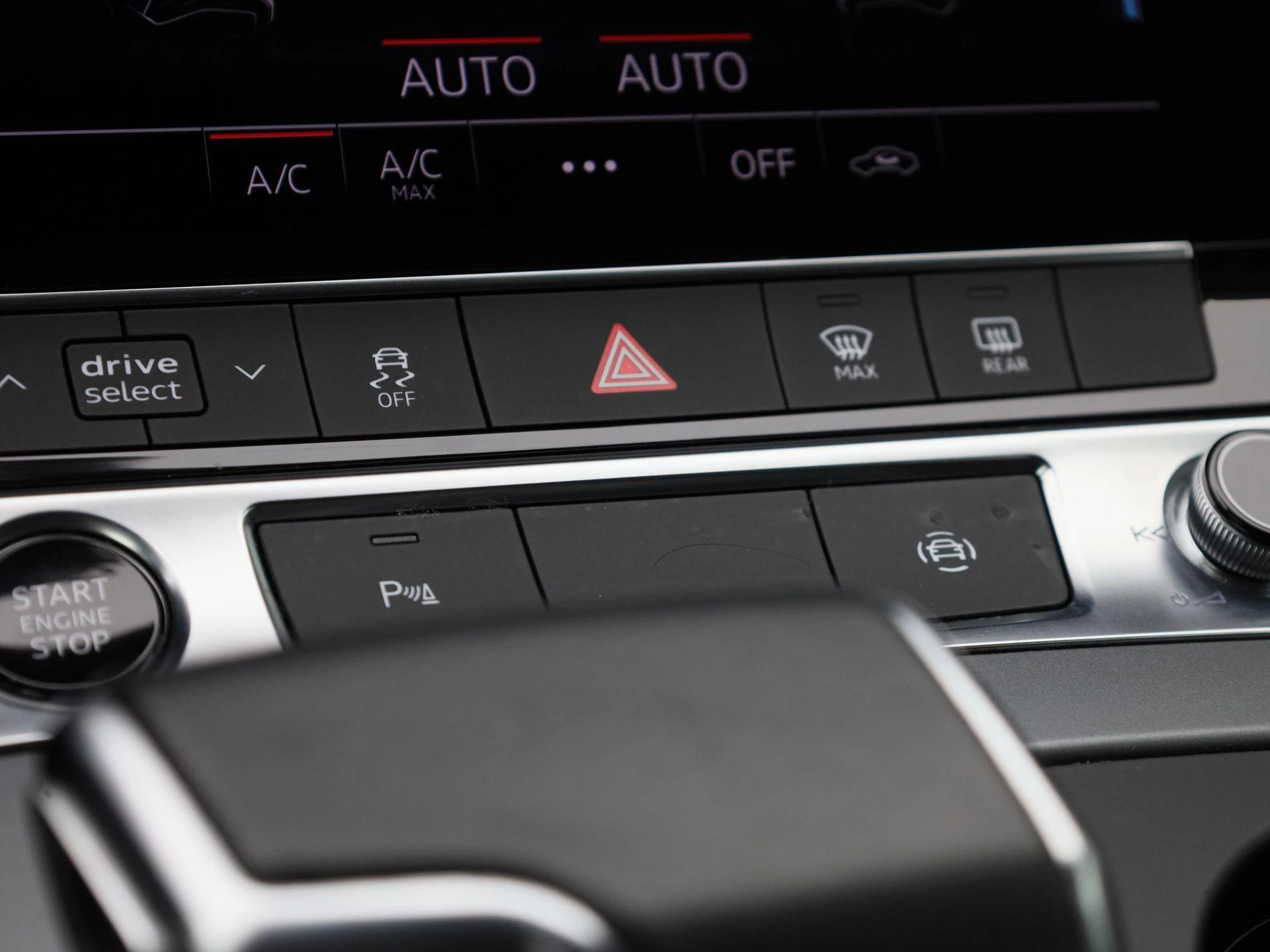 Audi-A6-image-28