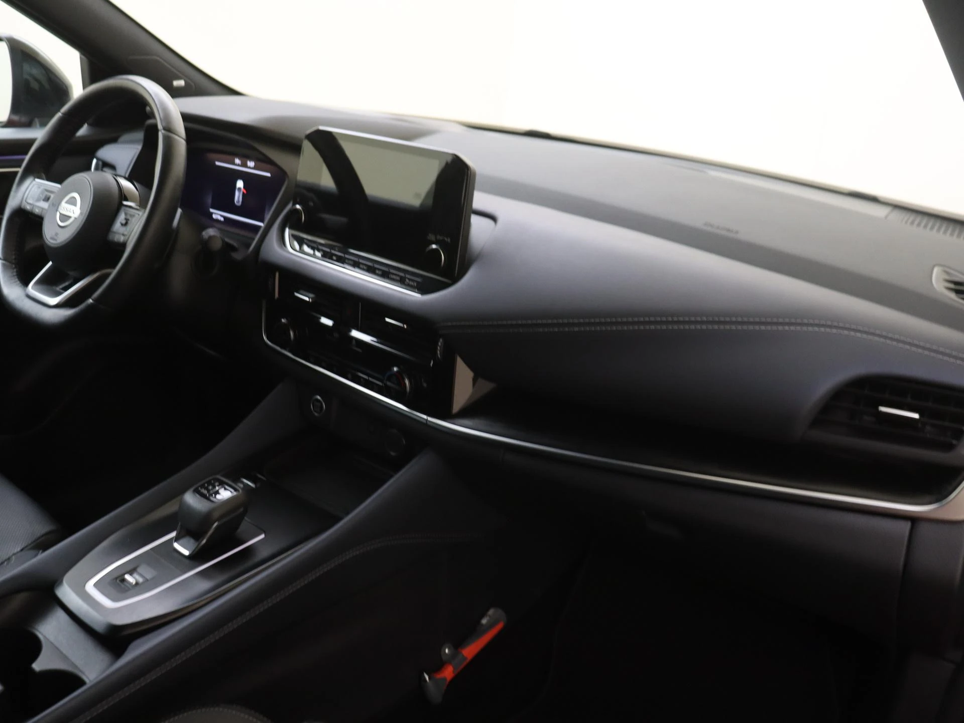 Nissan-QASHQAI-image-4