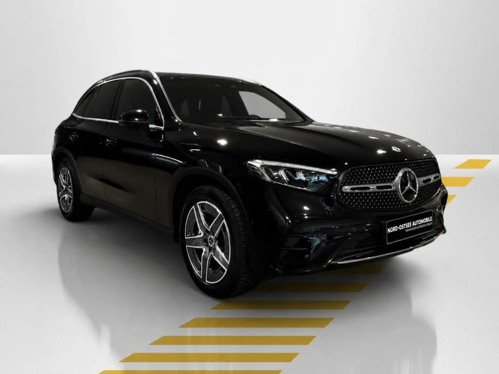 Mercedes-Benz-GLC 300 d-image-16
