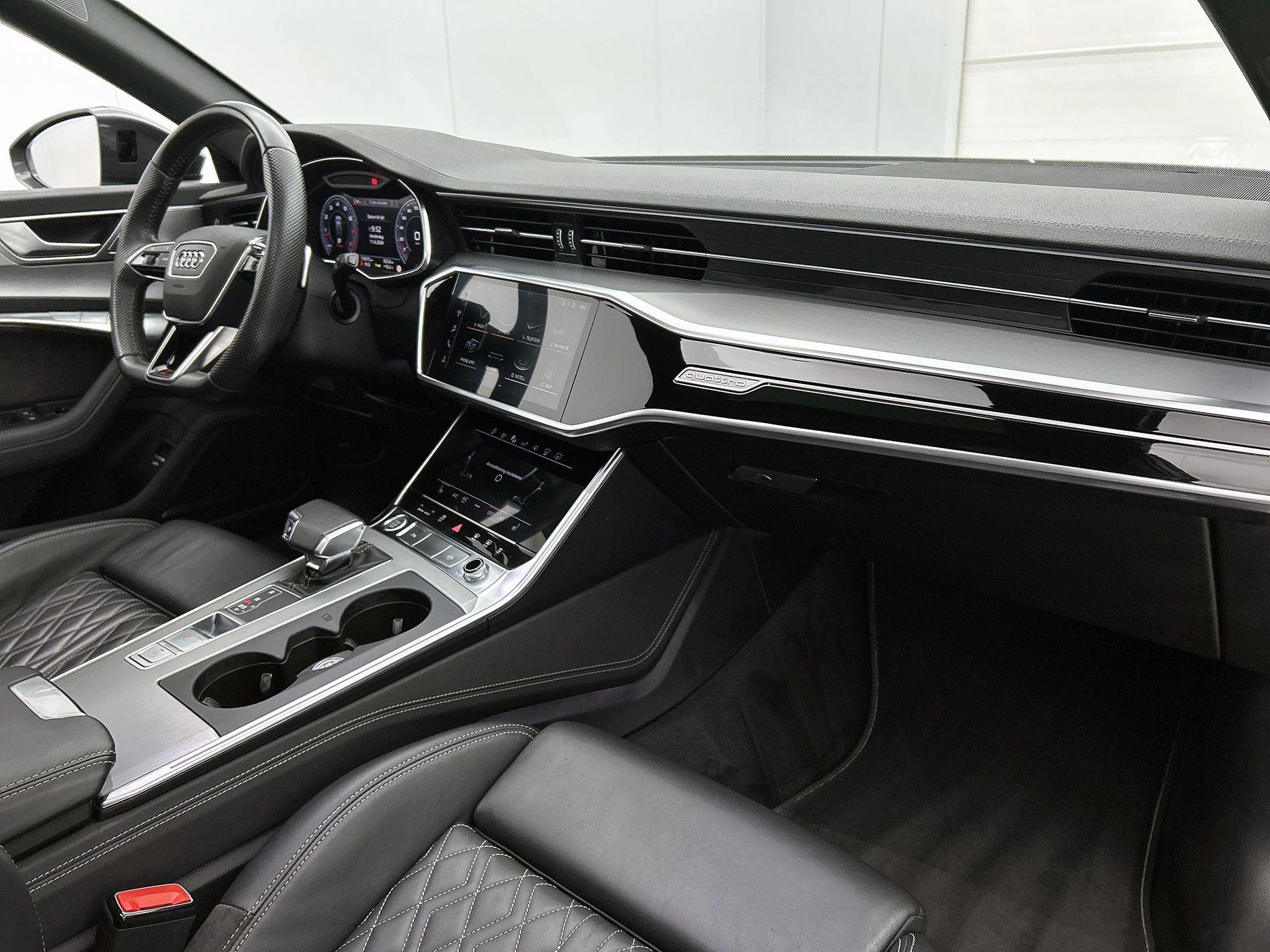 Audi-A6-image-20
