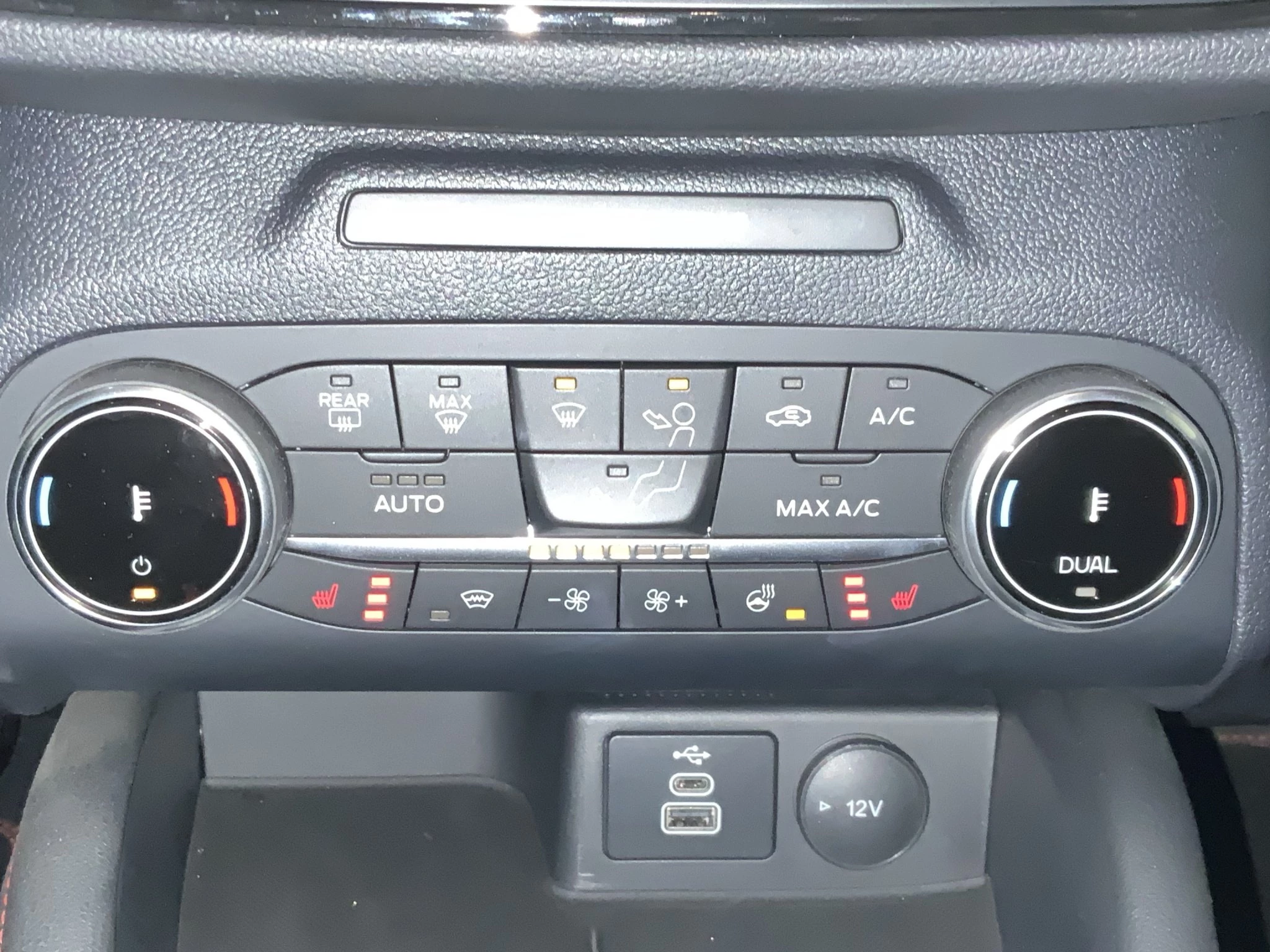 Ford Kuga ST-Line X | ACC | KAMERA | SHZ | LRHZ | WSH
