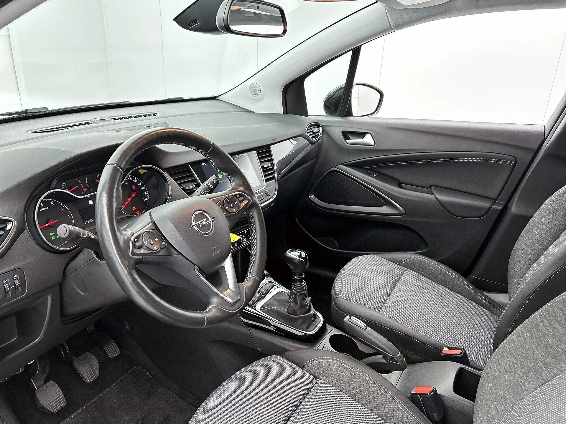 Opel-Crossland-image-12