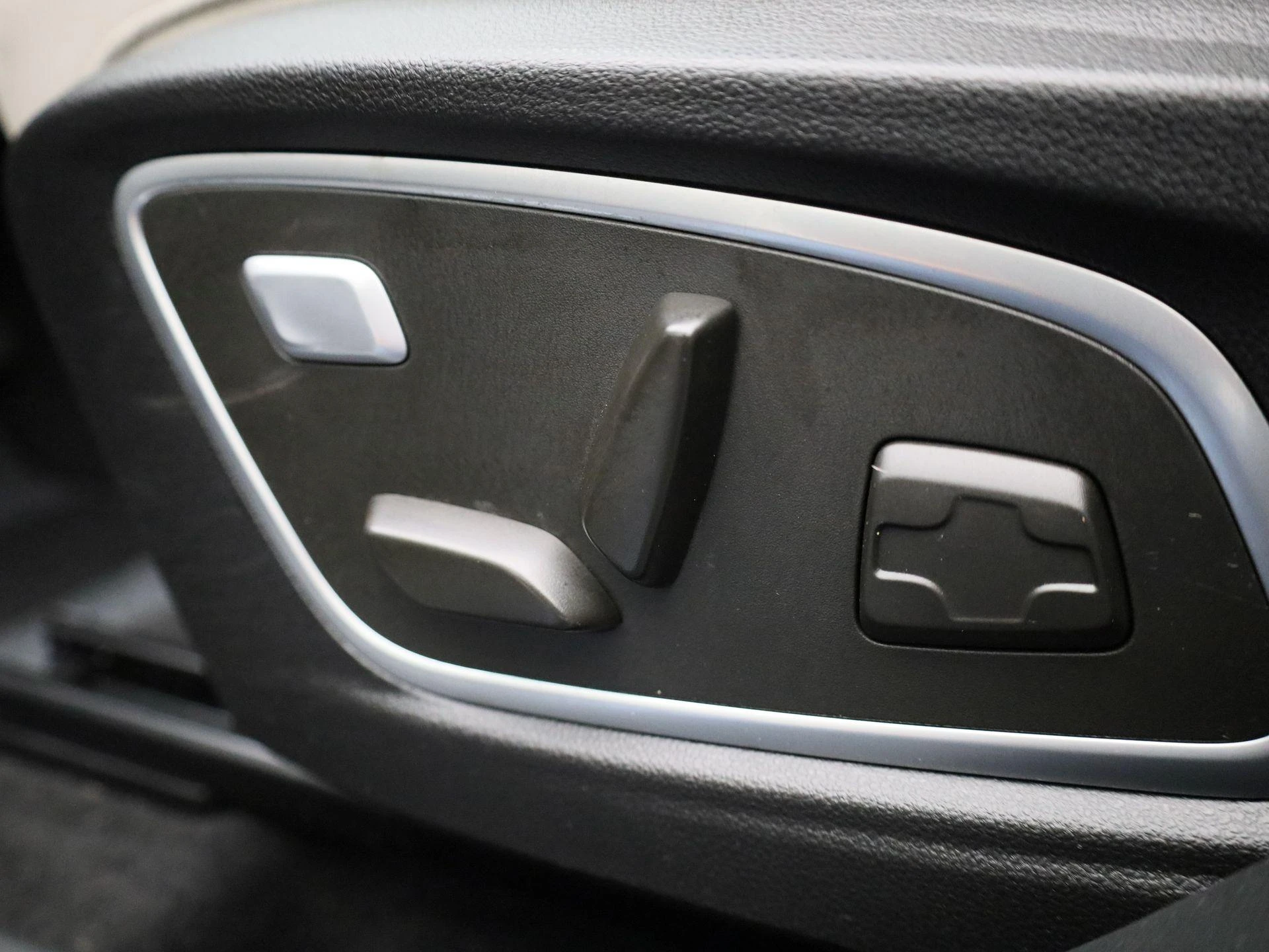 Renault Espace E-Tech full hybrid 200 iconic 5p.