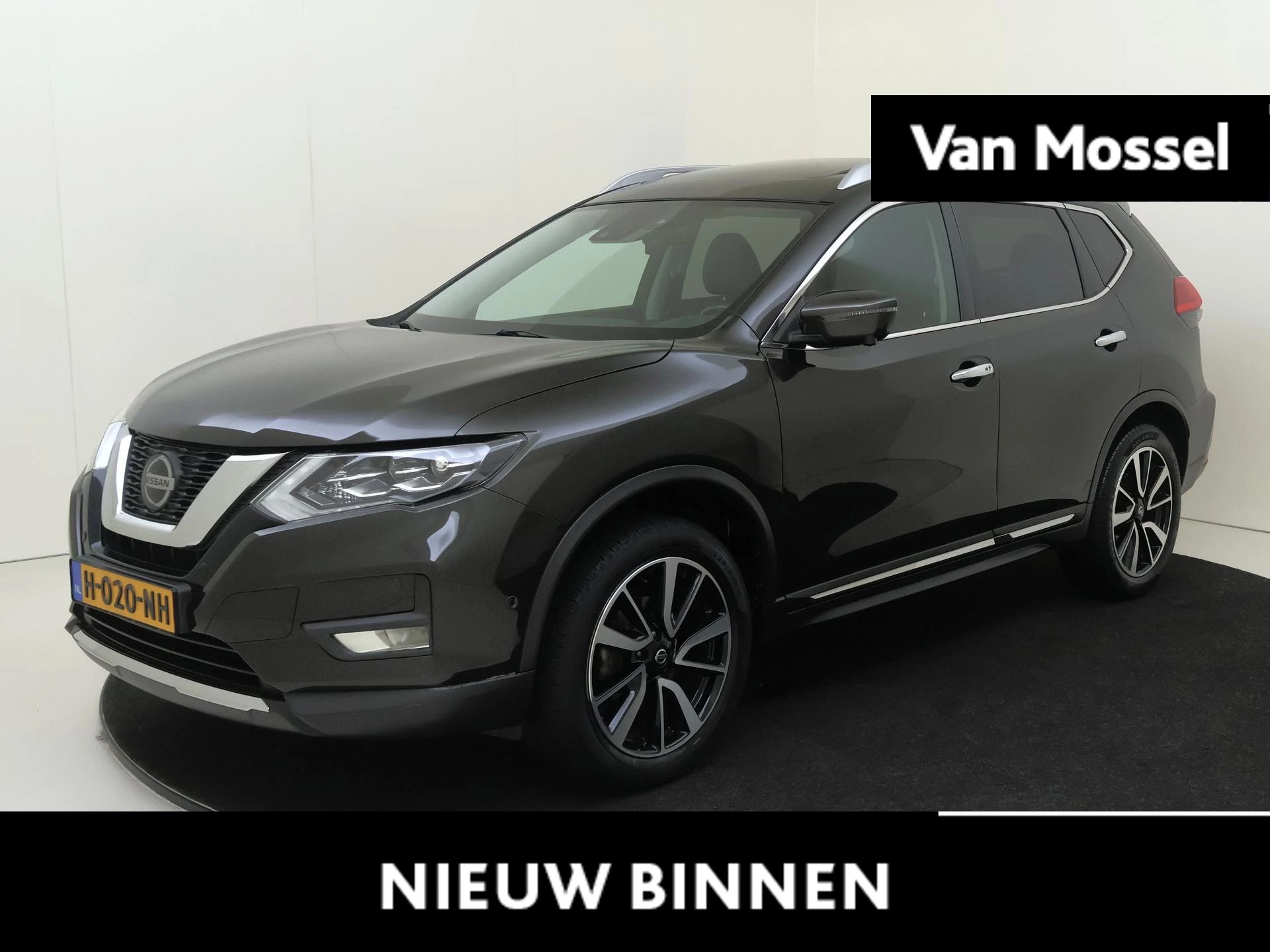 Nissan-X-Trail-image-0