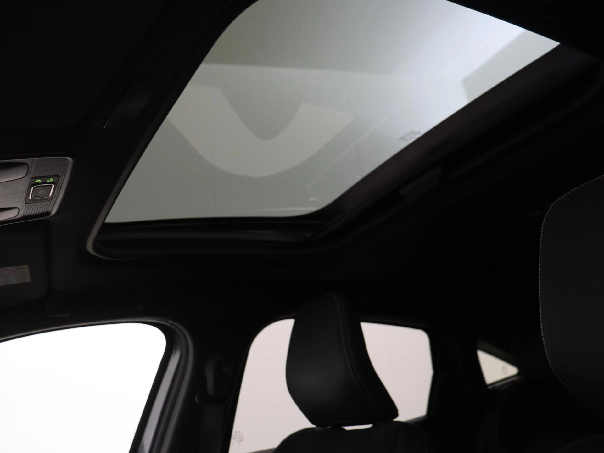 Renault-Arkana-image-27