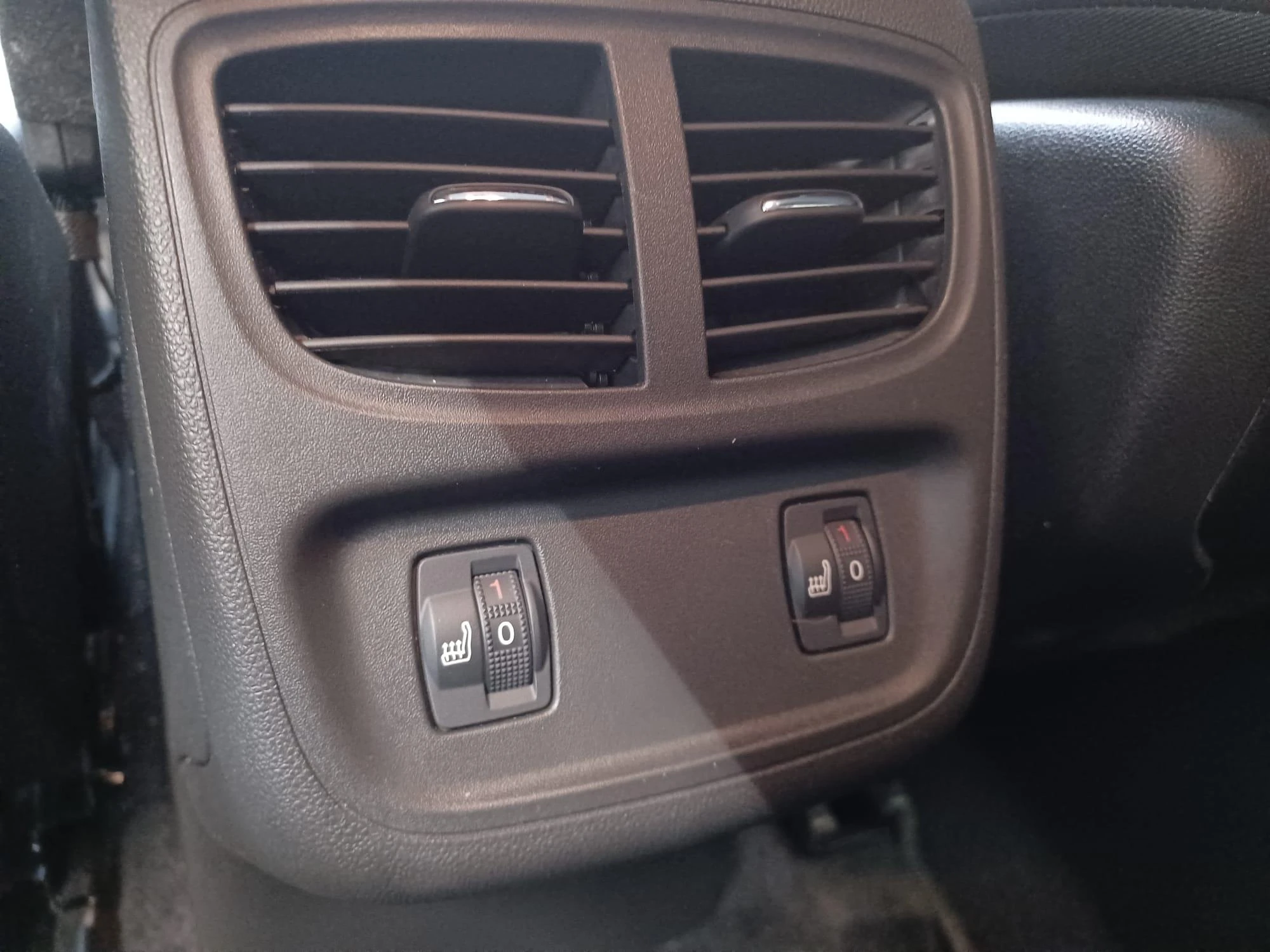 Opel-Grandland-image-21
