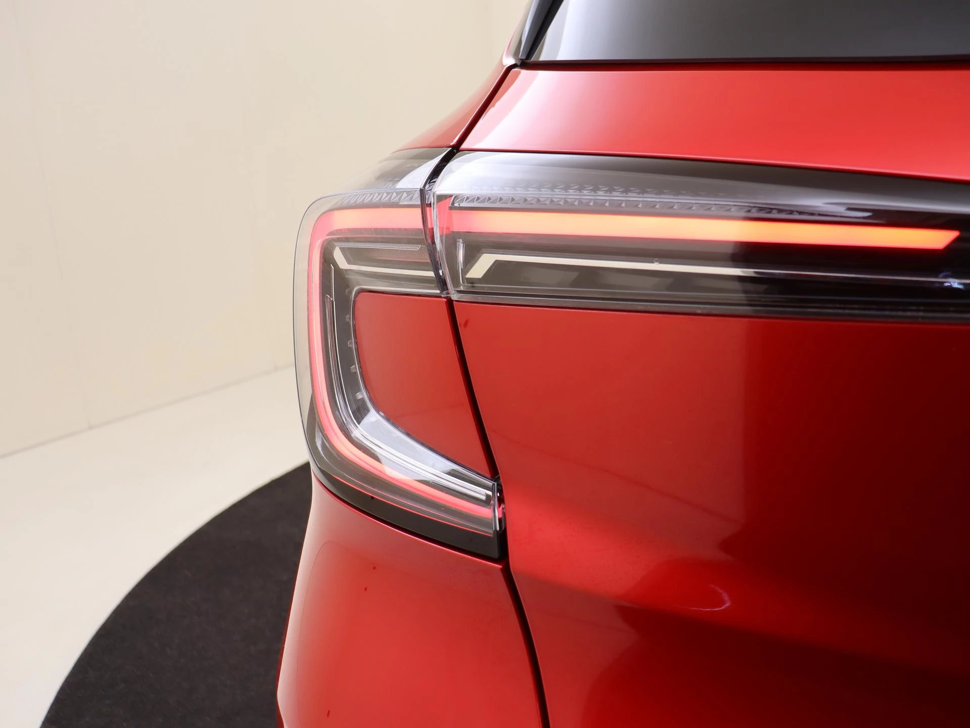 Renault-Captur-image-10