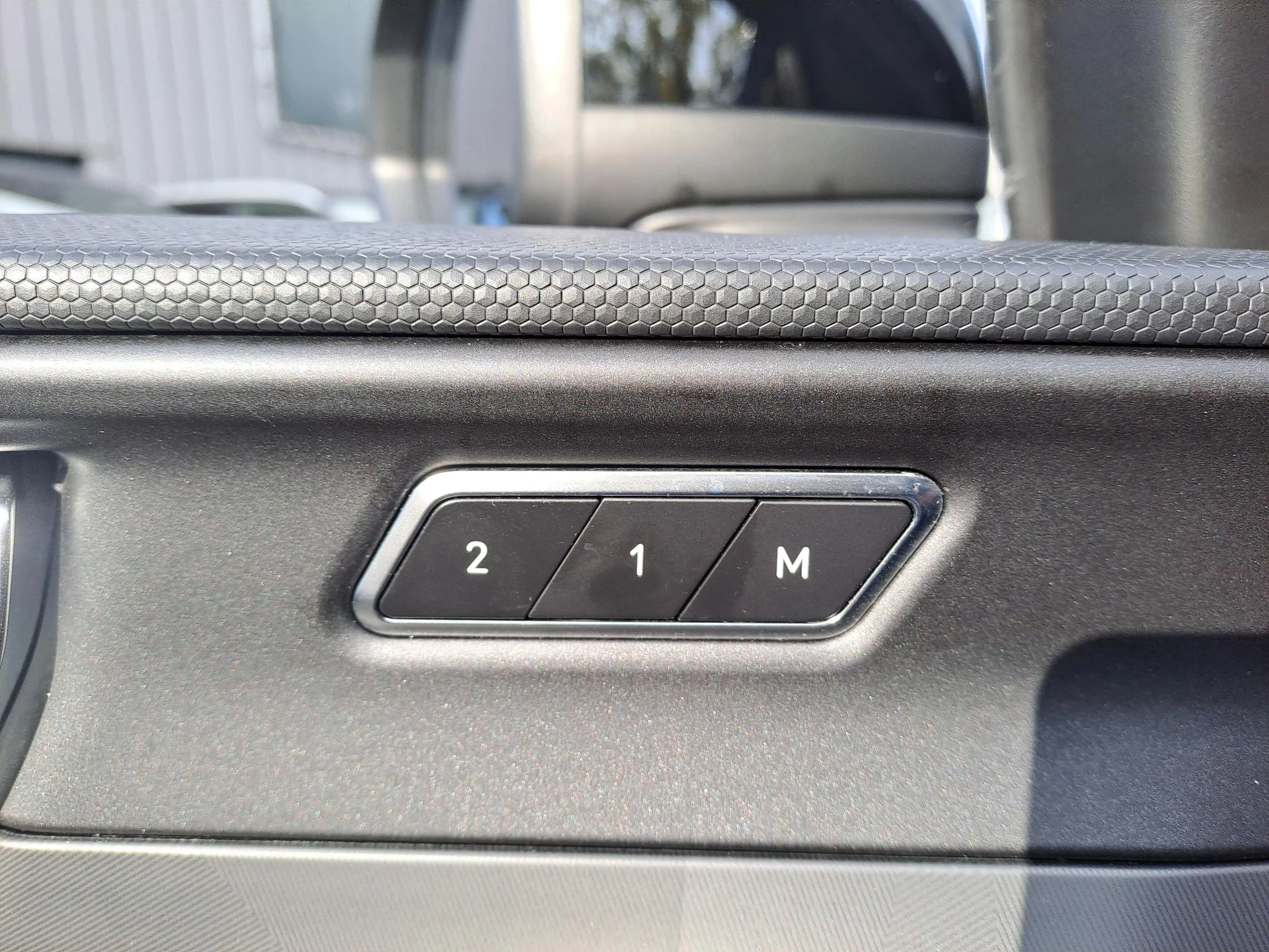 Lynk & Co-01-image-18
