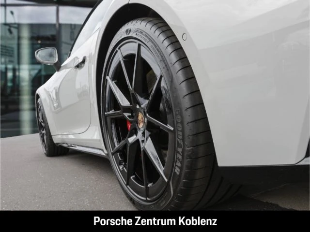 Porsche-911-image-7
