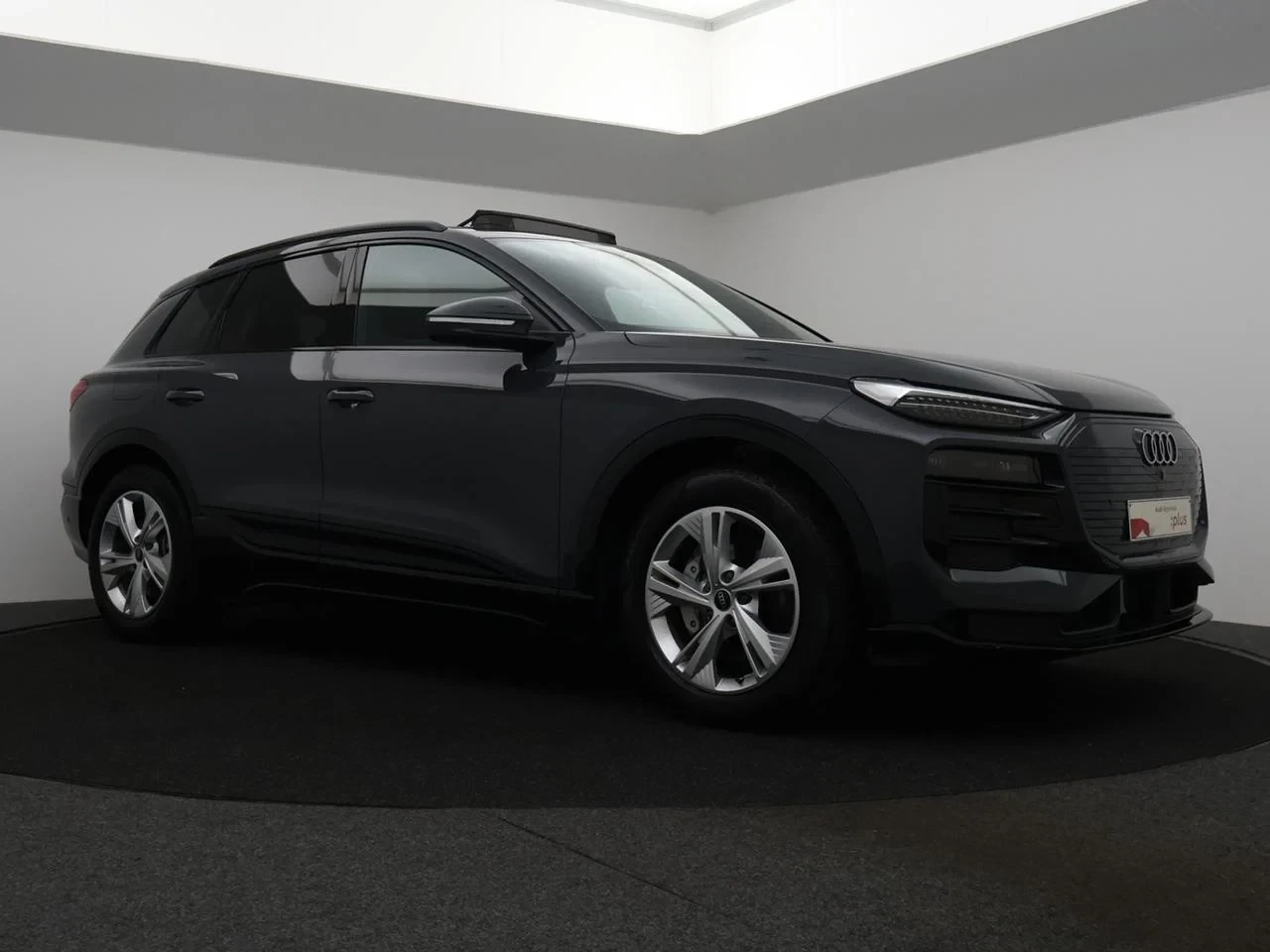 Audi-Q6 e-tron-image-11